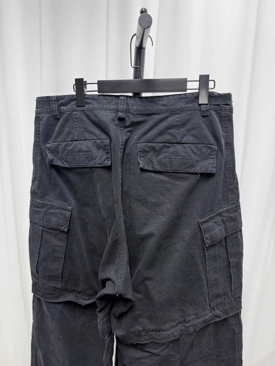 Balenciaga Balenciaga Sz L Balenciaga Distressed Cargo Pants-2506 Size US 34 / EU 50 - 5 Thumbnail