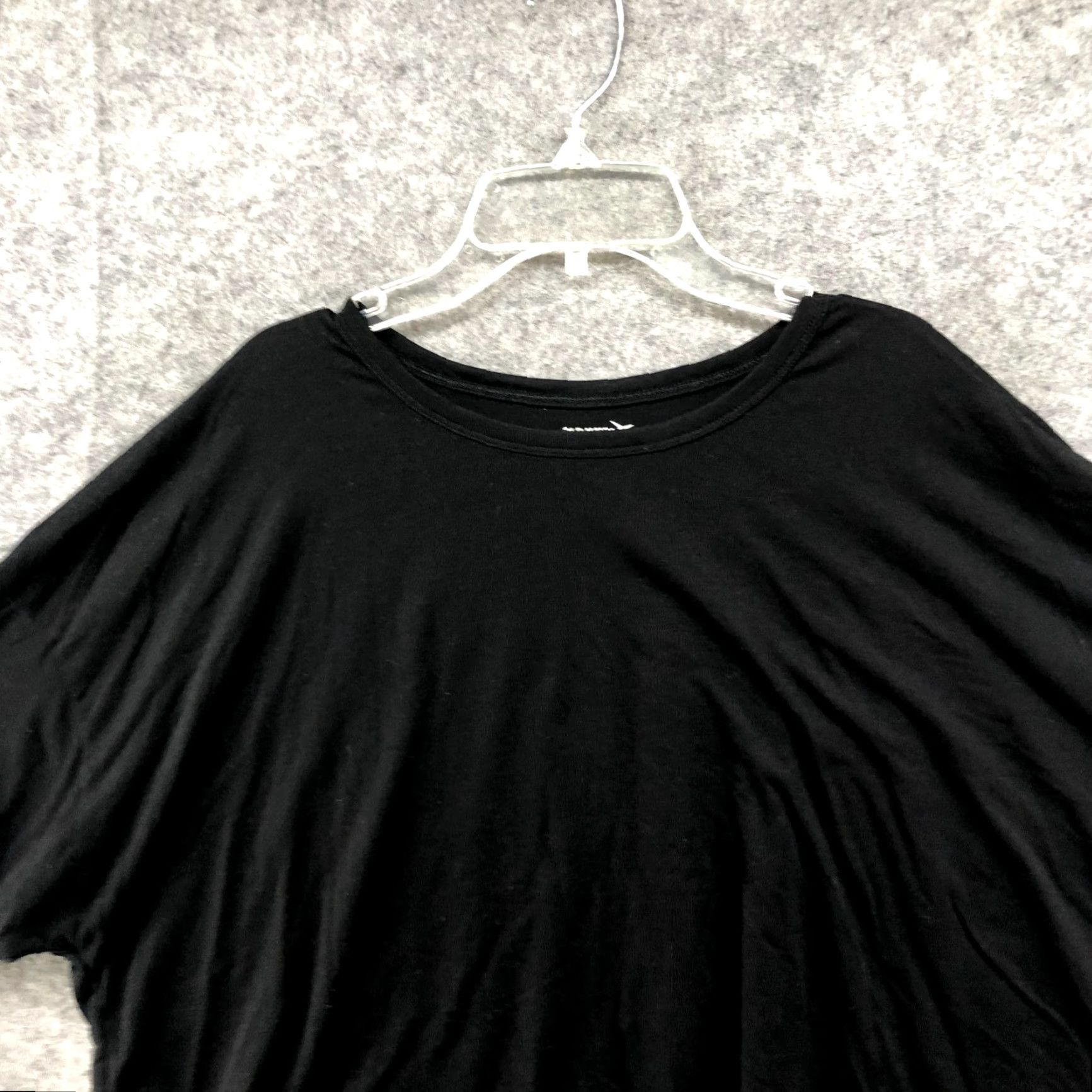 Old Navy Old Navy T-Shirt Cropped Womens LP Black Short Sleeve Crewneck Active Size L / US 10 / IT 46 - 3 Thumbnail