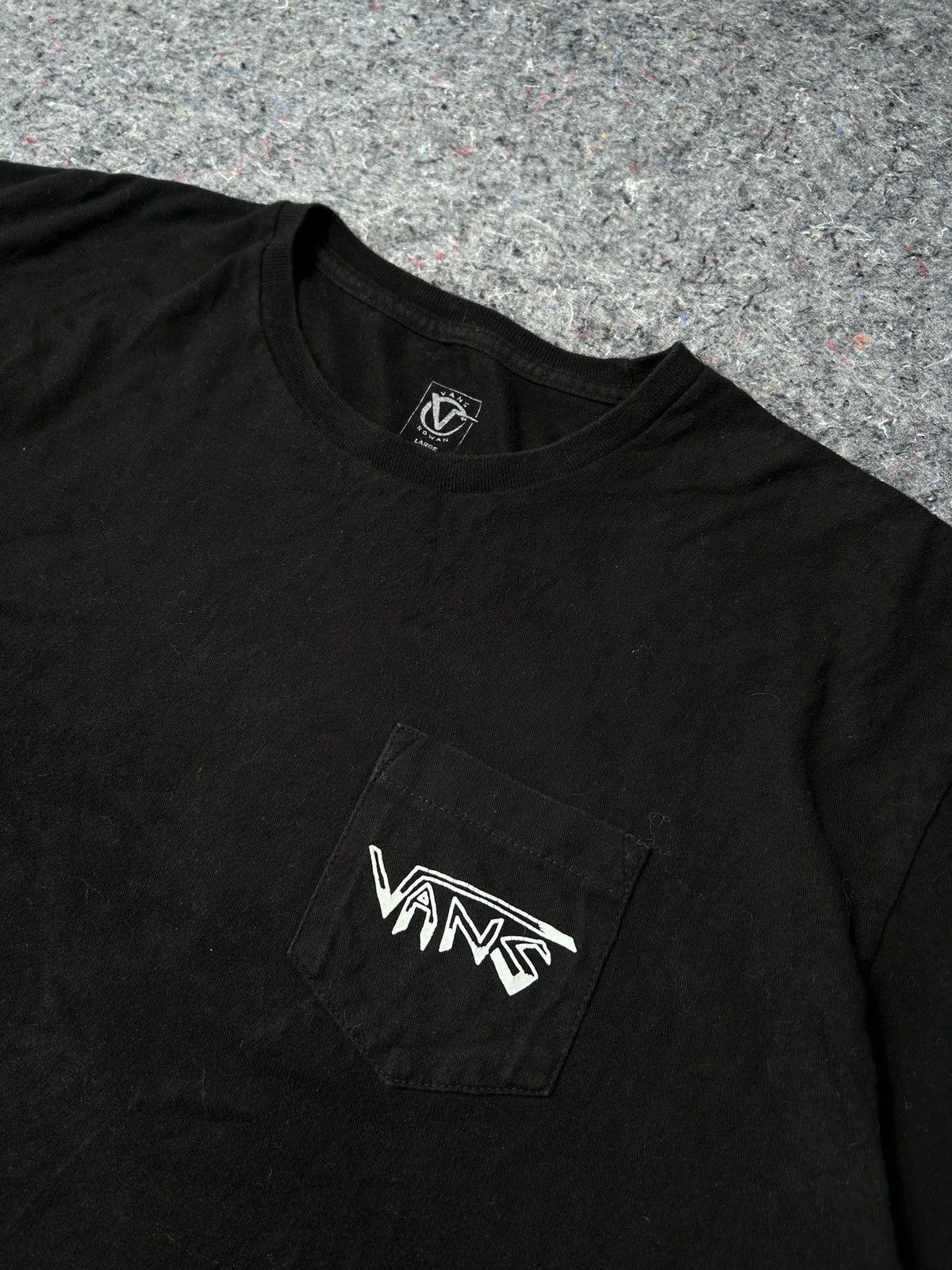 Vans VANS Men's Med Tee T-Shirt Black Rowan Zorilla Skull Flames Size US L / EU 52-54 / 3 - 4 Thumbnail