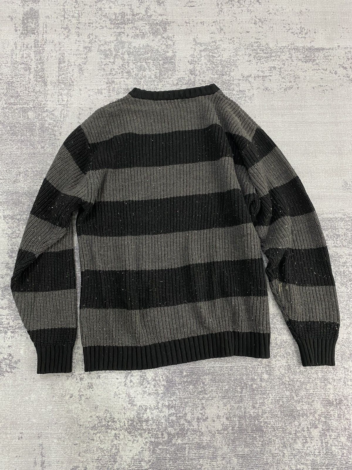 Le Grande Bleu (L.G.B.) grunge knitwear kurt cobain inspired hillcrop Size US L / EU 52-54 / 3 - 9 Thumbnail