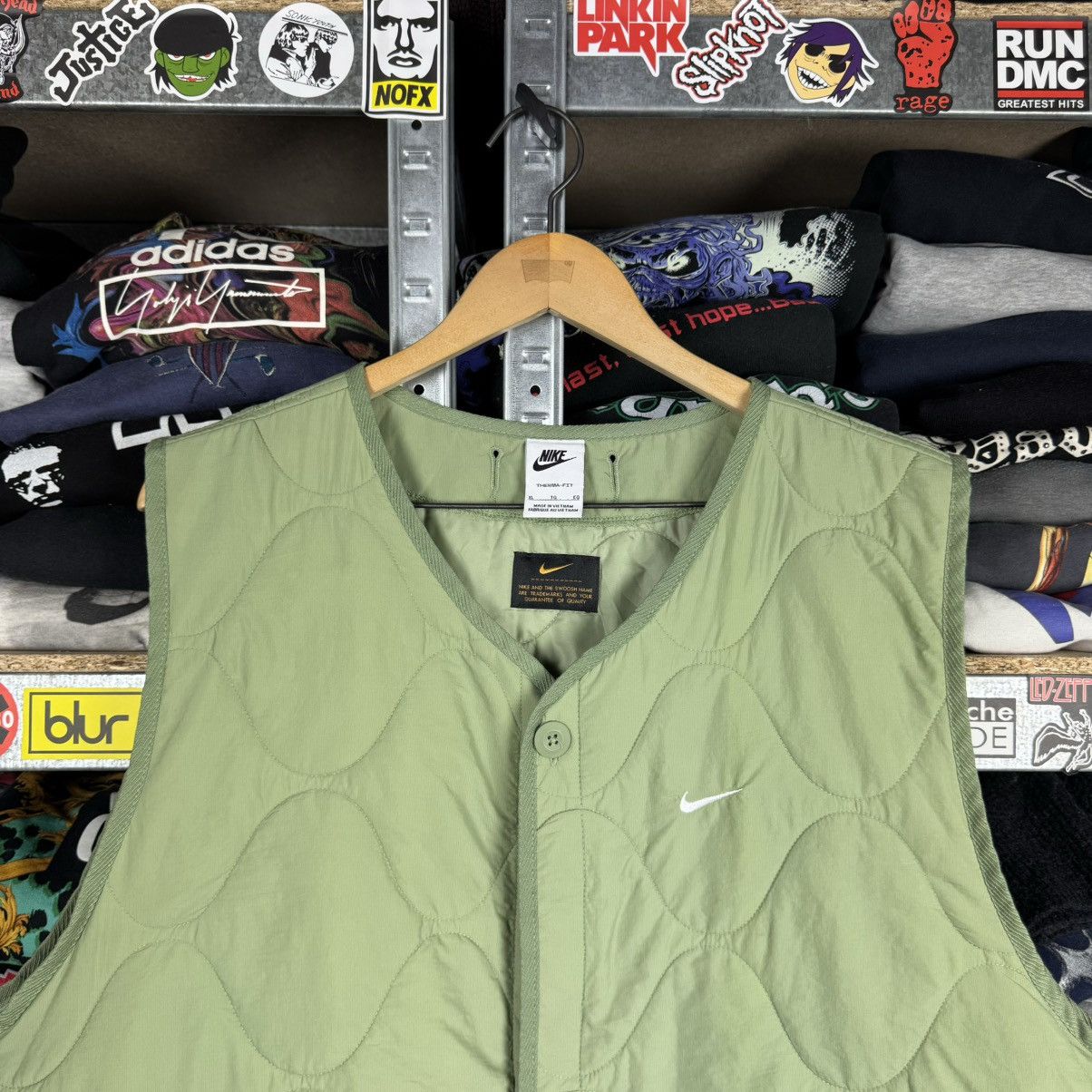 Nike NIKE LIFE MILITARY STYLE INSULATED LINER VEST Sz X-LARGE Size US XL / EU 56 / 4 - 3 Thumbnail