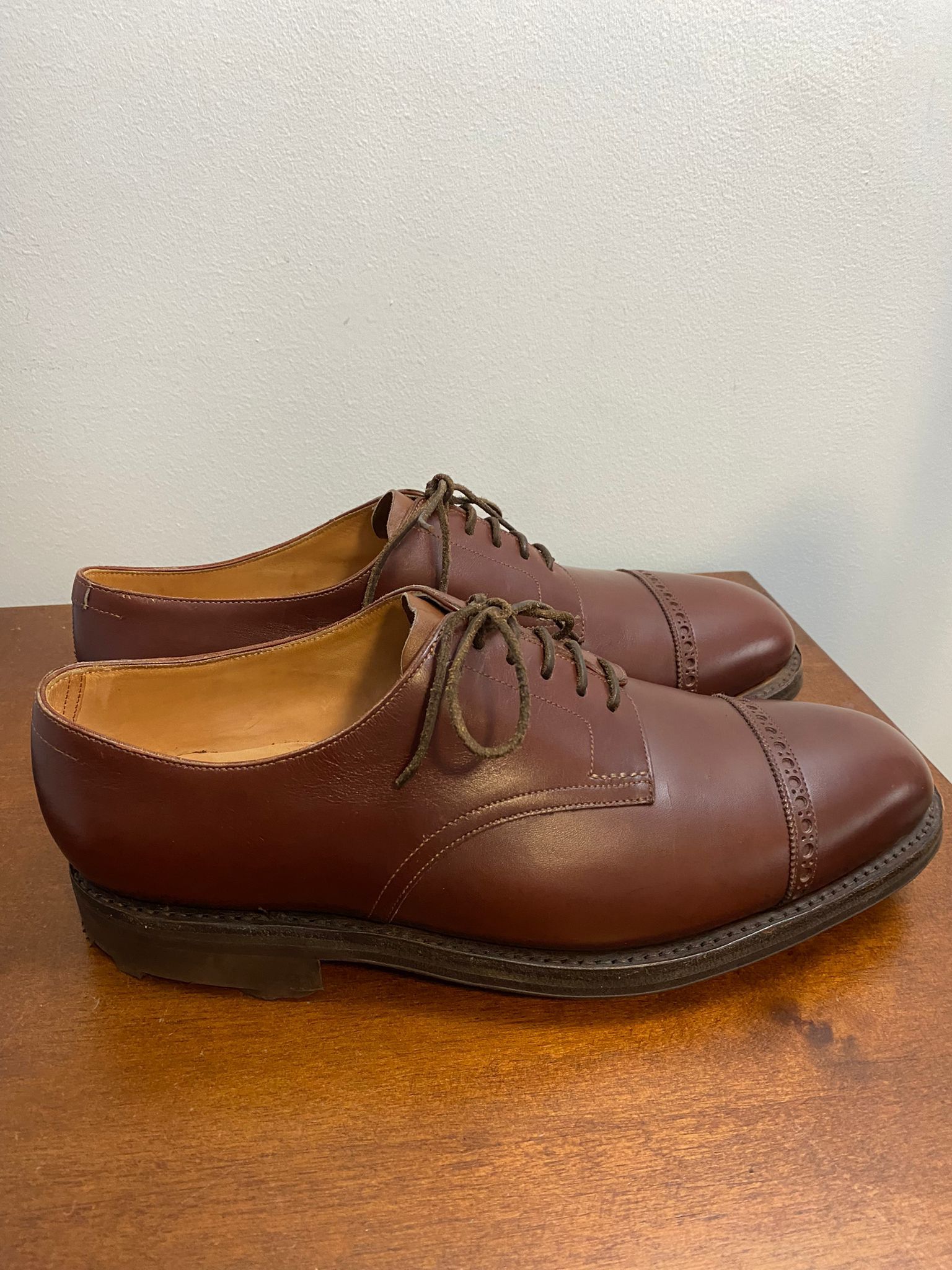 John Lobb John Lobb 1849 Bespoke Navvy Cut Size UK 8,5-9 ( 42,5-43) Size US 9.5 / EU 42-43 - 4 Thumbnail