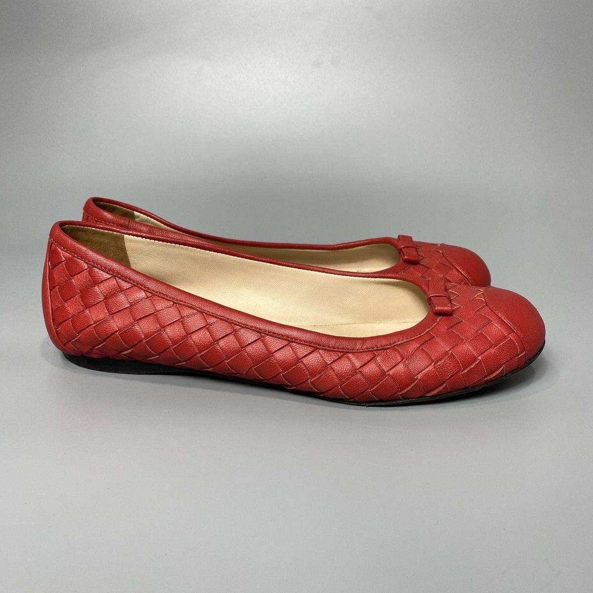 Bottega Veneta Red Leather Woven Ballet Flats Size US 6 / IT 36 - 8 Thumbnail