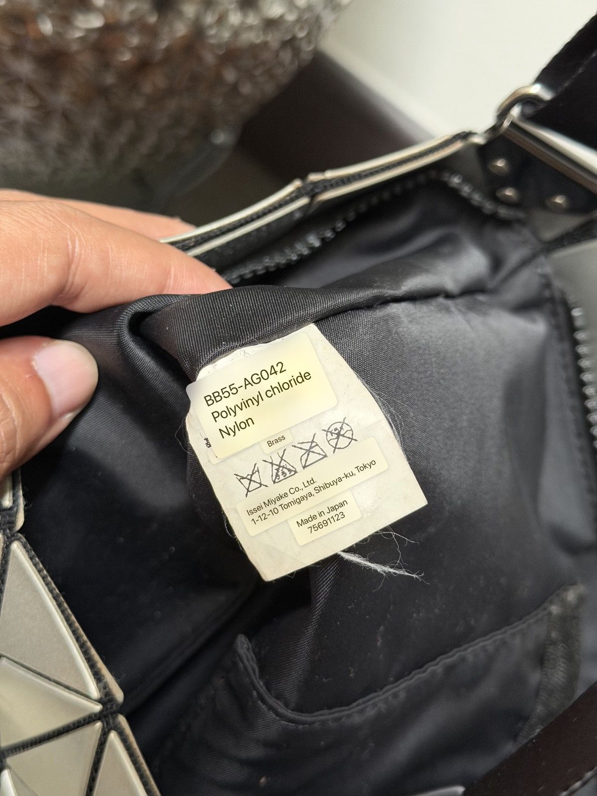 Issey Miyake Bao Bao Vintage Bao Bao Issey Miyake Silver Crossbody Bag Size ONE SIZE - 9 Thumbnail