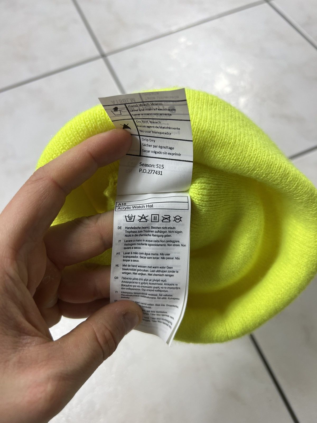 Carhartt Vintage Carhartt acrylic watch hat beanie glaring neon yelow Size ONE SIZE - 11 Thumbnail