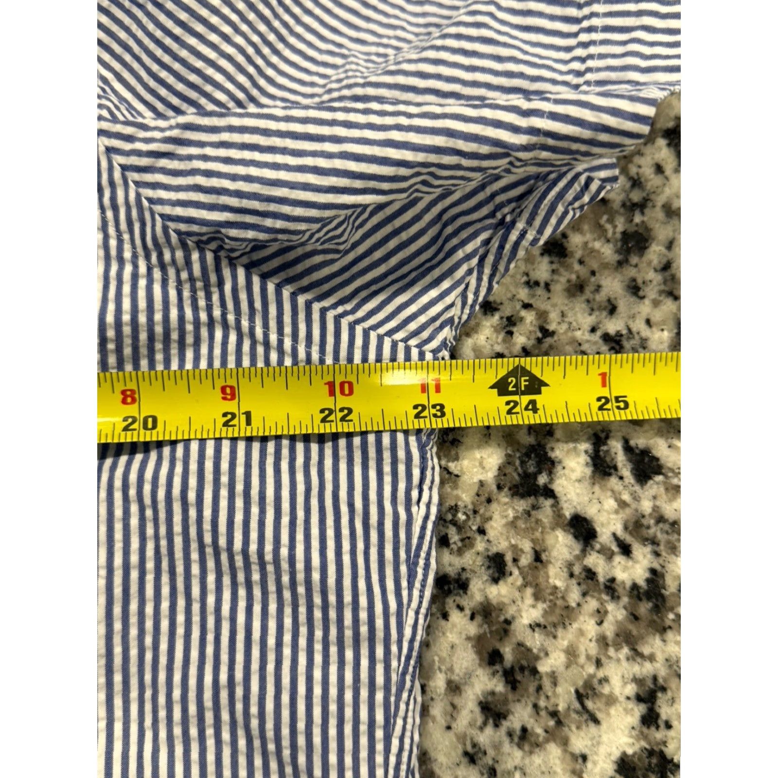 Ralph Lauren Ralph Lauren Untucked Fit Shirt Mens Large Blue Striped Seersucker Short Sleeve Size US L / EU 52-54 / 3 - 3 Thumbnail