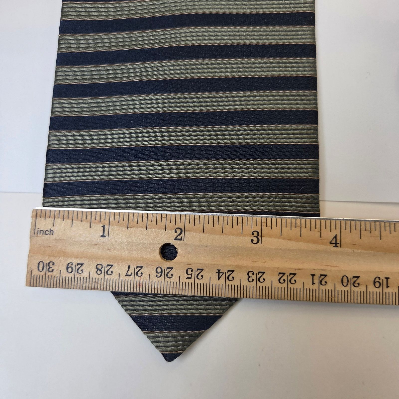 Tommy Hilfiger Tommy Hilfiger Silk Tie Lot Green Blue 3.75 USA Contrast Tip Size ONE SIZE - 11 Thumbnail