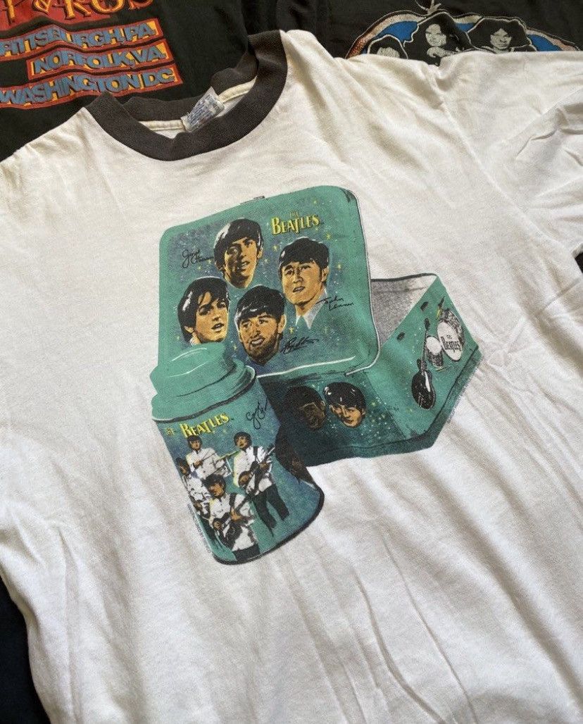 Band Tees Vintage rare the Beatles lunchbox 90s Size US L / EU 52-54 / 3 - 6 Thumbnail