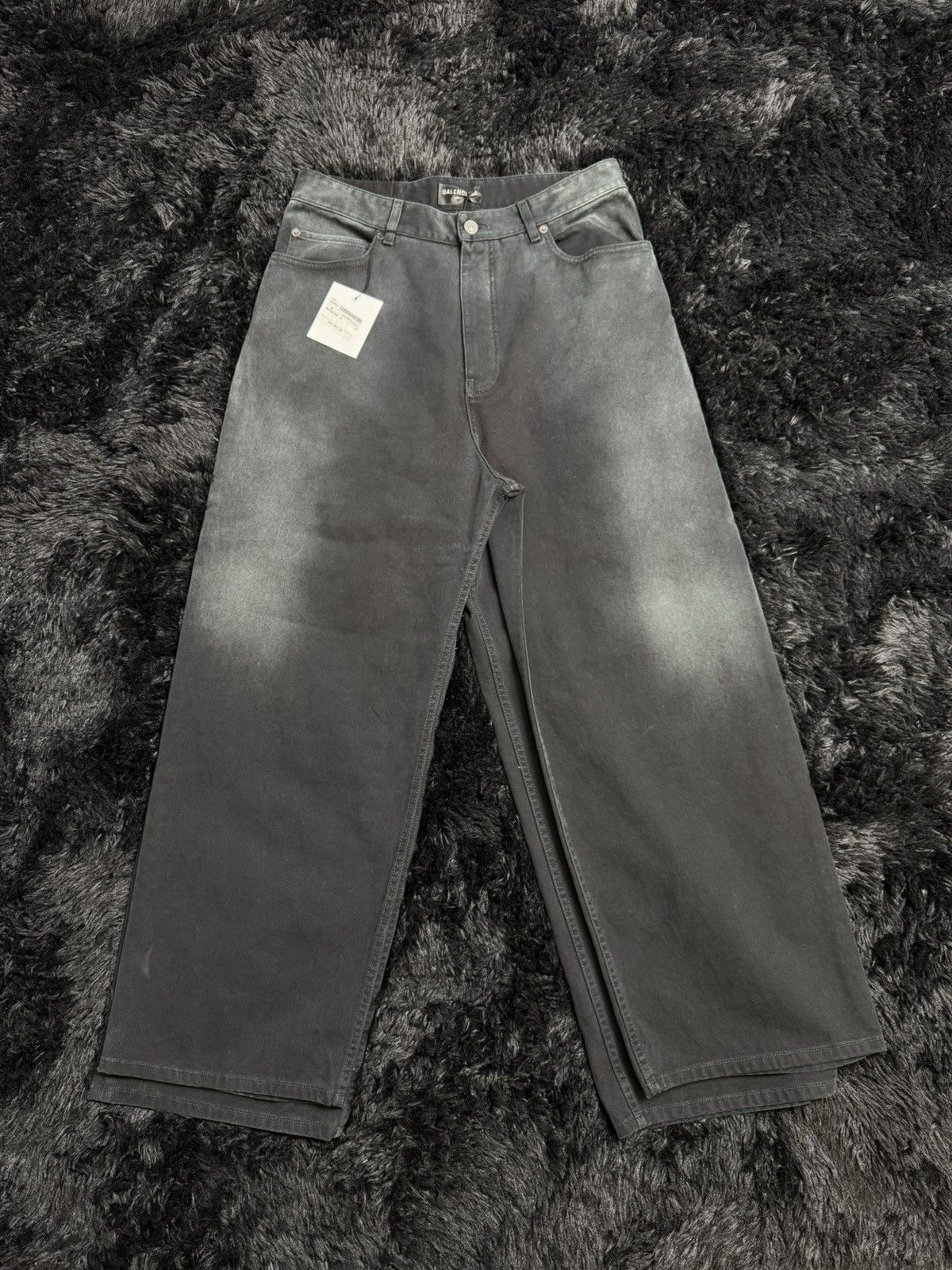 Balenciaga Balenciaga Double Pants baggy Jeans Size US 34 / EU 50 - 1 Thumbnail