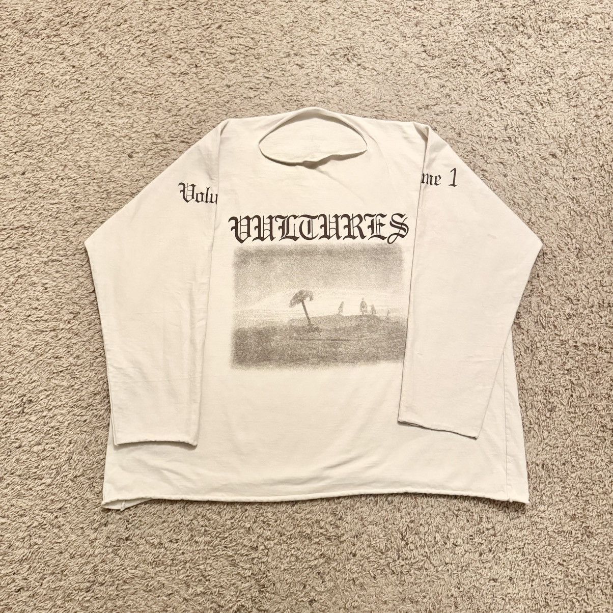 Kanye West Kanye West Vultures Long Sleeve Tee XL Size US XL / EU 56 / 4 - 1 Thumbnail