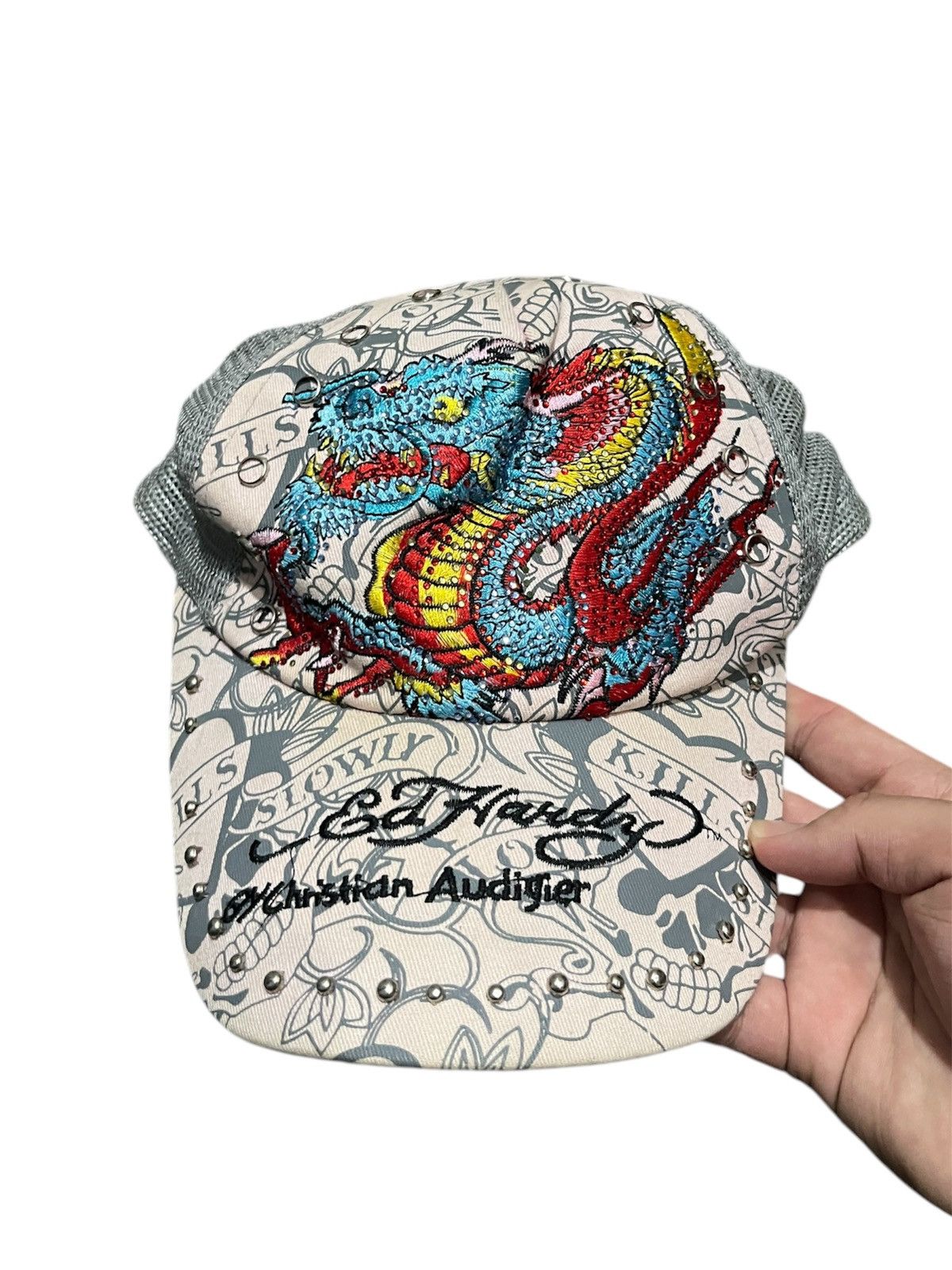 【Ed Hardy】Dragon Trucker メッシュキャップ 関税送料込 Ed Hardy Japan Dragon Black Trucker Hat | Zumiez