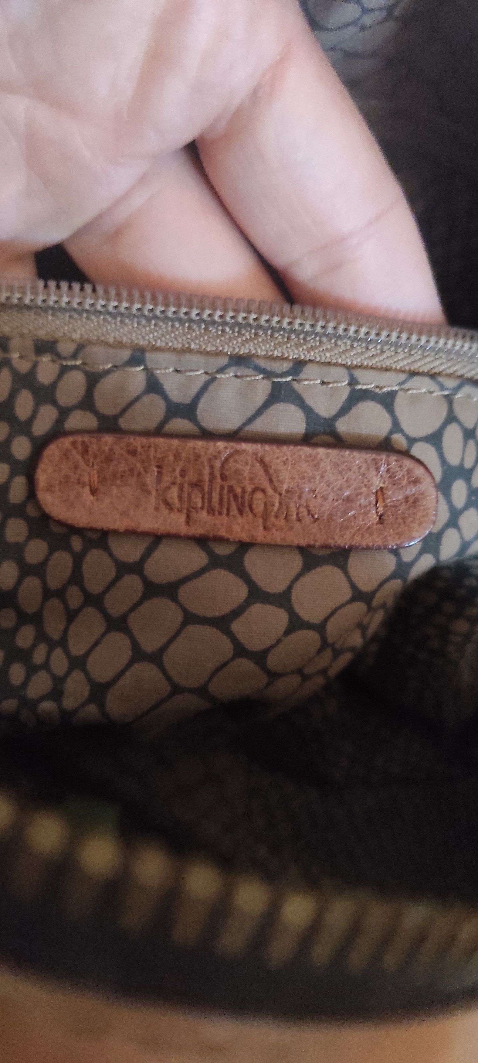 Kipling Shoulder Bag Brown Leather Brass Monkey Zip Top