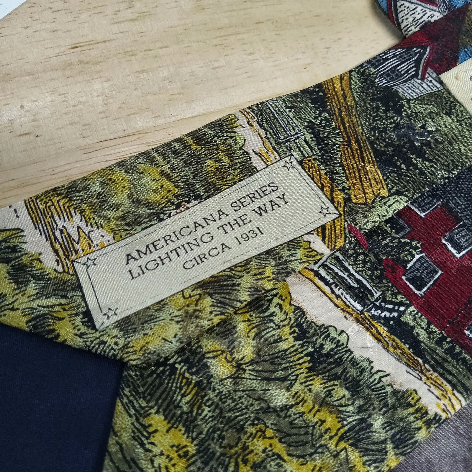 Van Heusen Set Of 2 Men's Ties Larson/Van Heusen Corporate Casual Size ONE SIZE - 6 Thumbnail