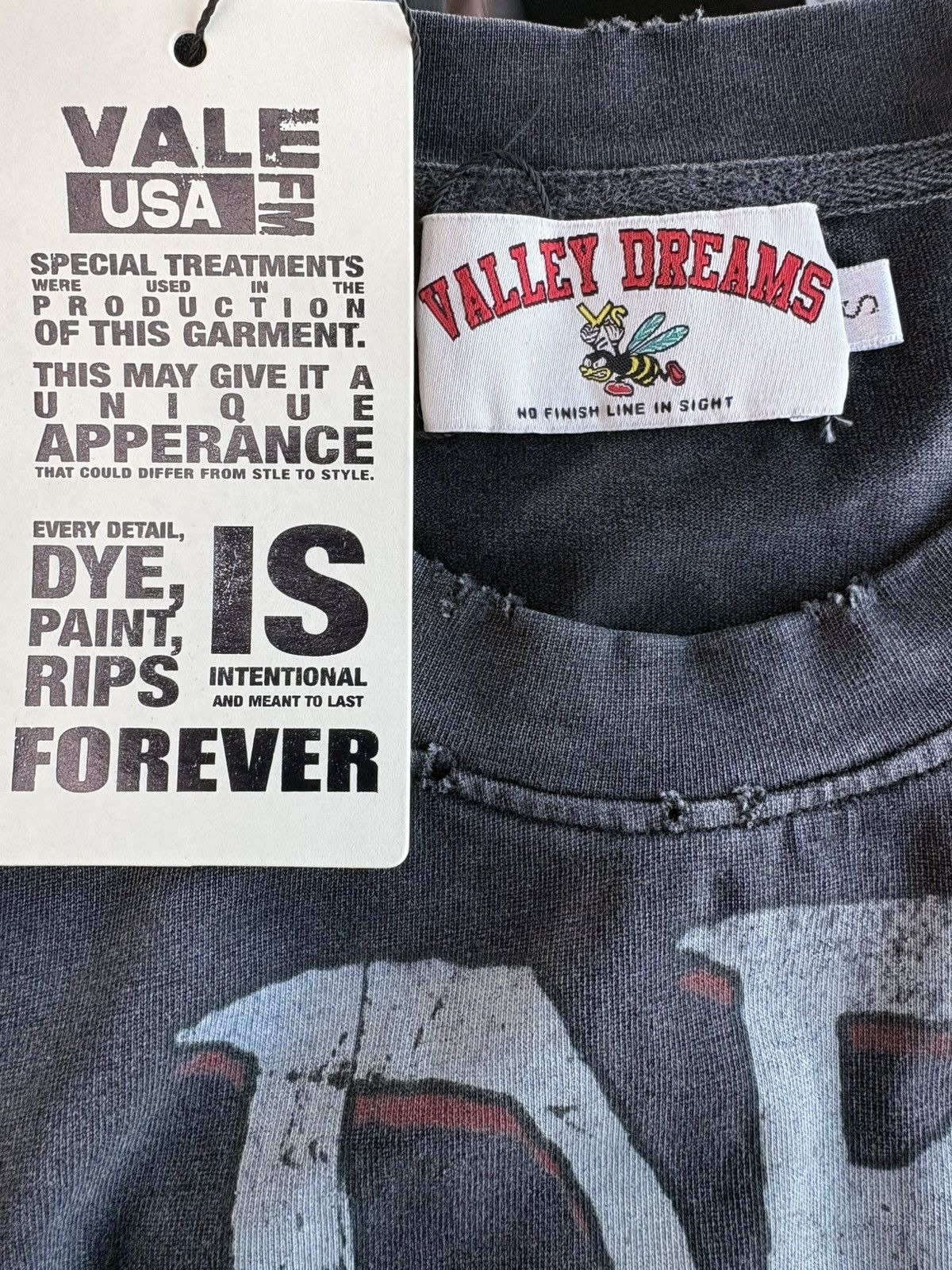 Vale Vale Forever “Ride The Dragon” Tee Size US S / EU 44-46 / 1 - 3 Thumbnail