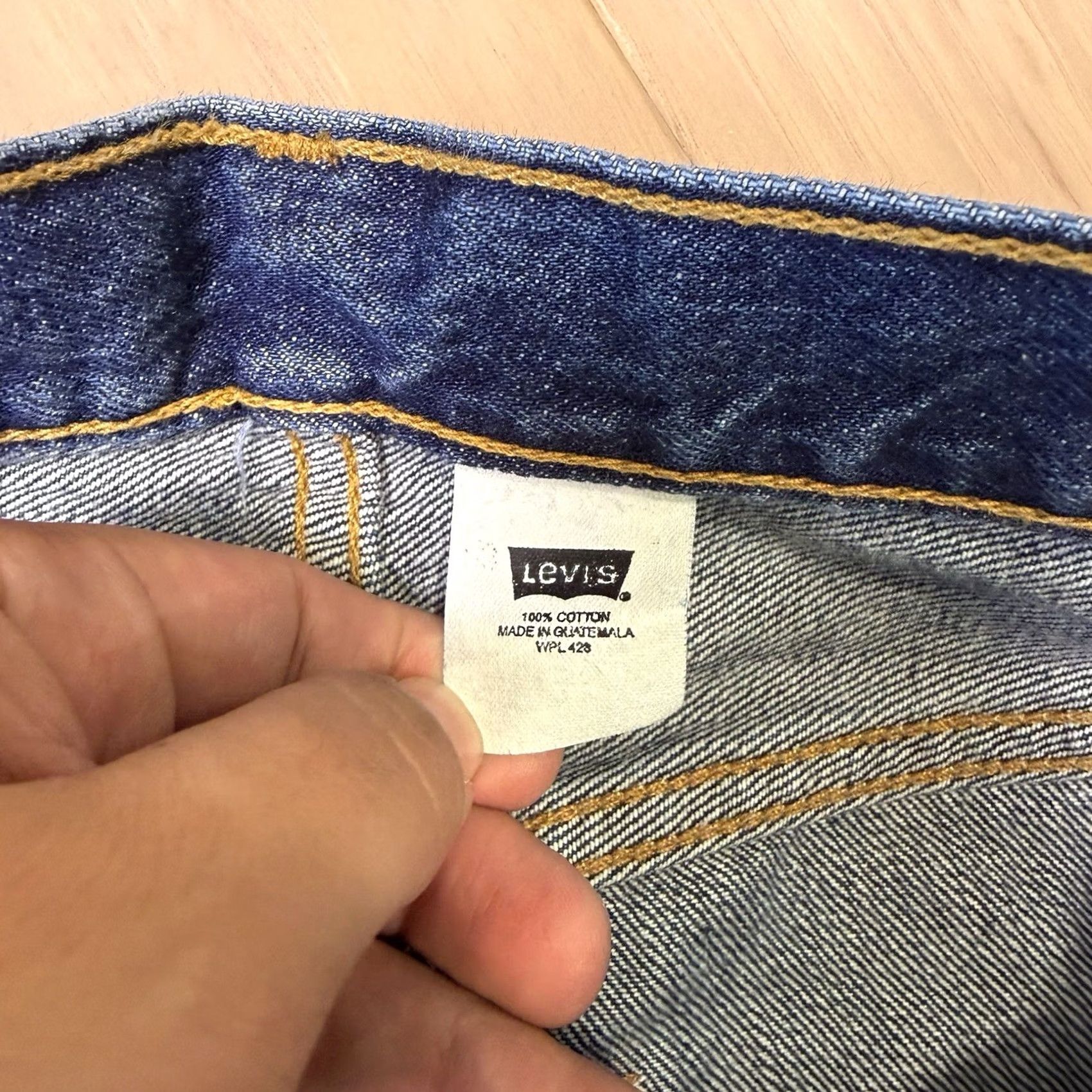 Levi's Vintage Levis 501 Jeans 25 Blue Straight Denim For Women 90s Cowboy Western Logo Button 5-Pocket Mens Boy? Size 42" / US 20 - 5 Thumbnail