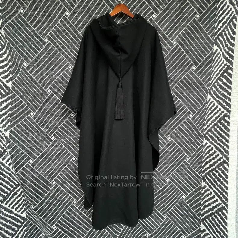 Saint Laurent Paris Saint Laurent Paris Black cloak pure wool coat Size XS / US 0-2 / IT 36-38 - 2 Thumbnail