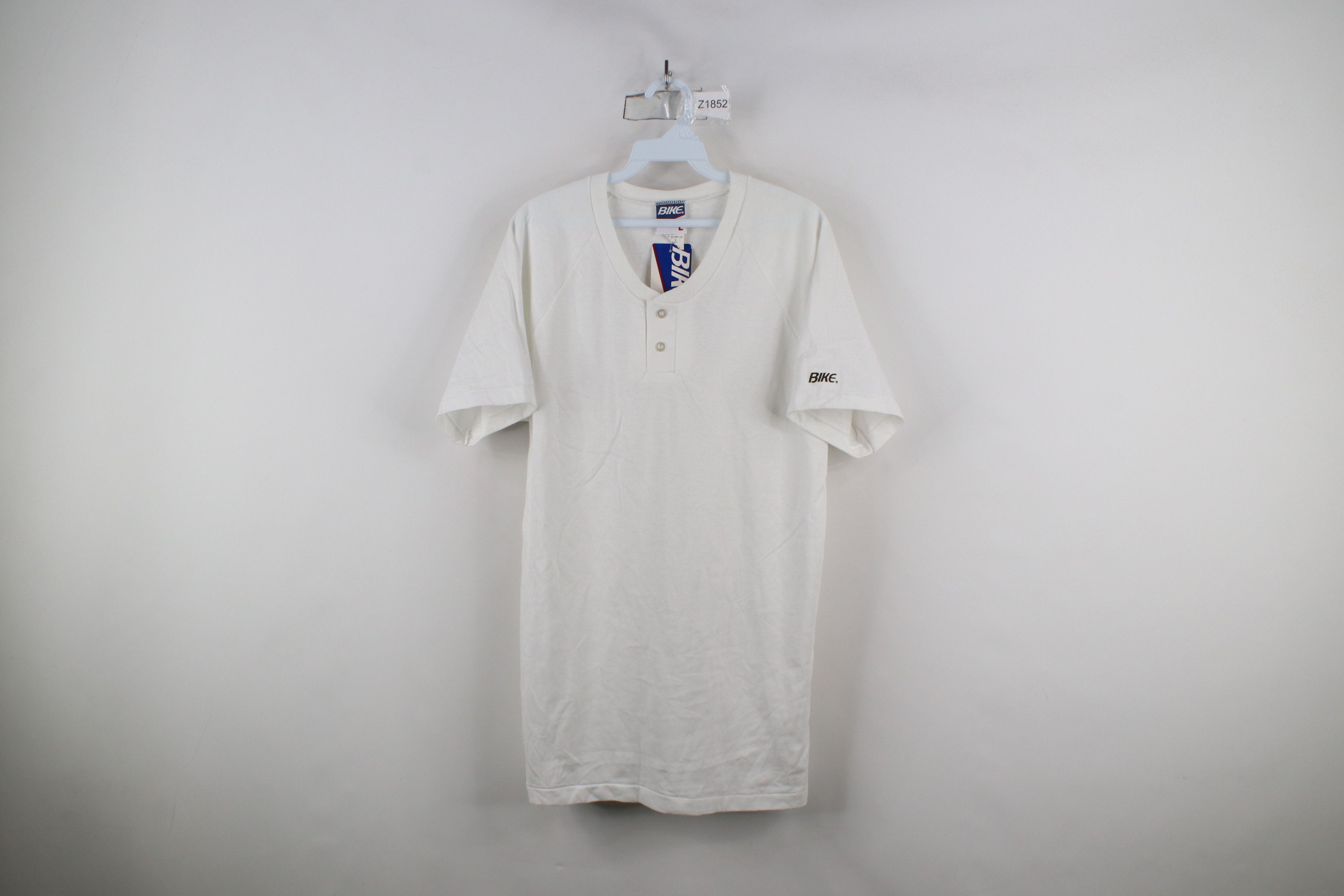 Vintage Deadstock Vintage 90s Streetwear Henley T-Shirt White USA Size US L / EU 52-54 / 3 - 1 Thumbnail