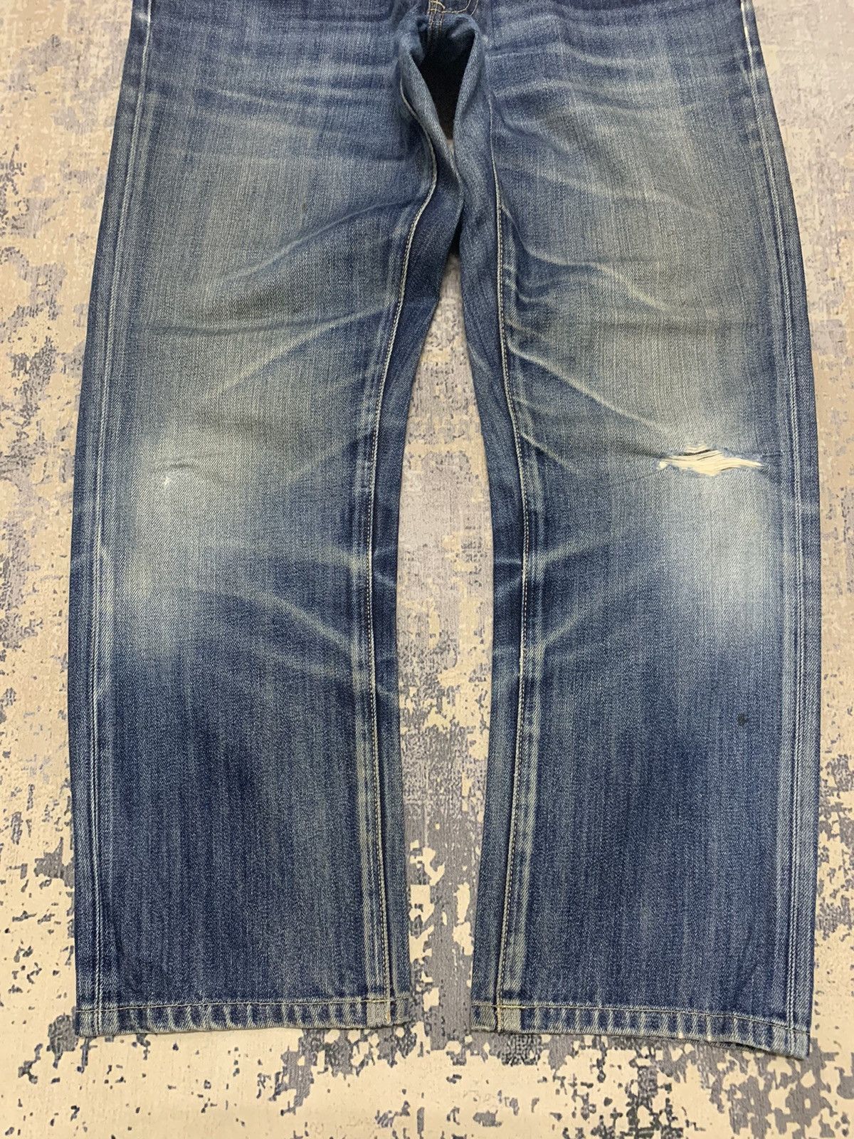 Japanese Brand Vtg Japanese Uniqlo Baggy Faded Jeans W34x27 Size US 34 / EU 50 - 5 Thumbnail