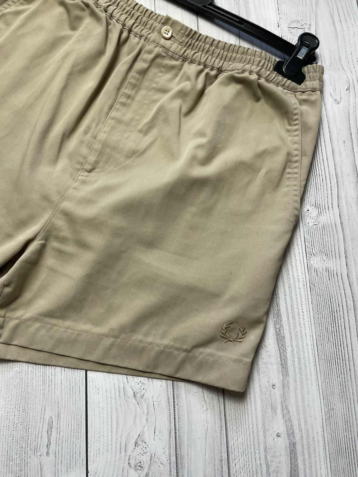 Fred Perry × Vintage Vintage Fred Perry shorts logo size M rare logo beige Size US 32 / EU 48 - 2 Thumbnail