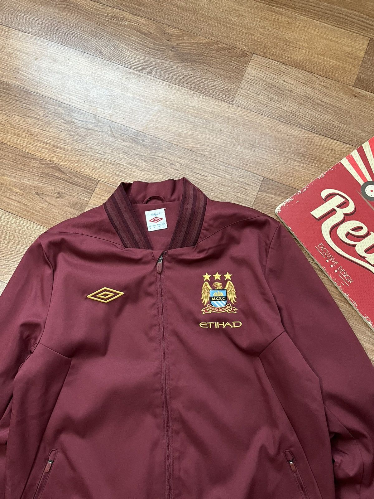 Umbro Vintage Umbro Manchester City Jacket Soccer Track Top Size US L / EU 52-54 / 3 - 3 Thumbnail