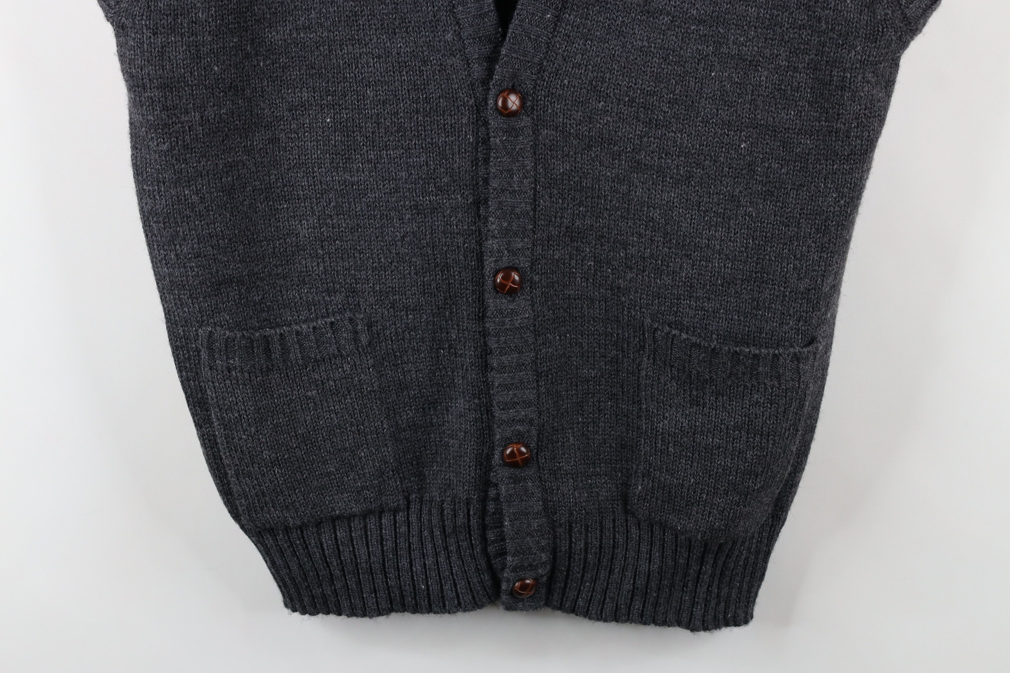 Vintage Vintage 90s Streetwear Knit Cardigan Sweater Vest Gray Size US M / EU 48-50 / 2 - 3 Thumbnail