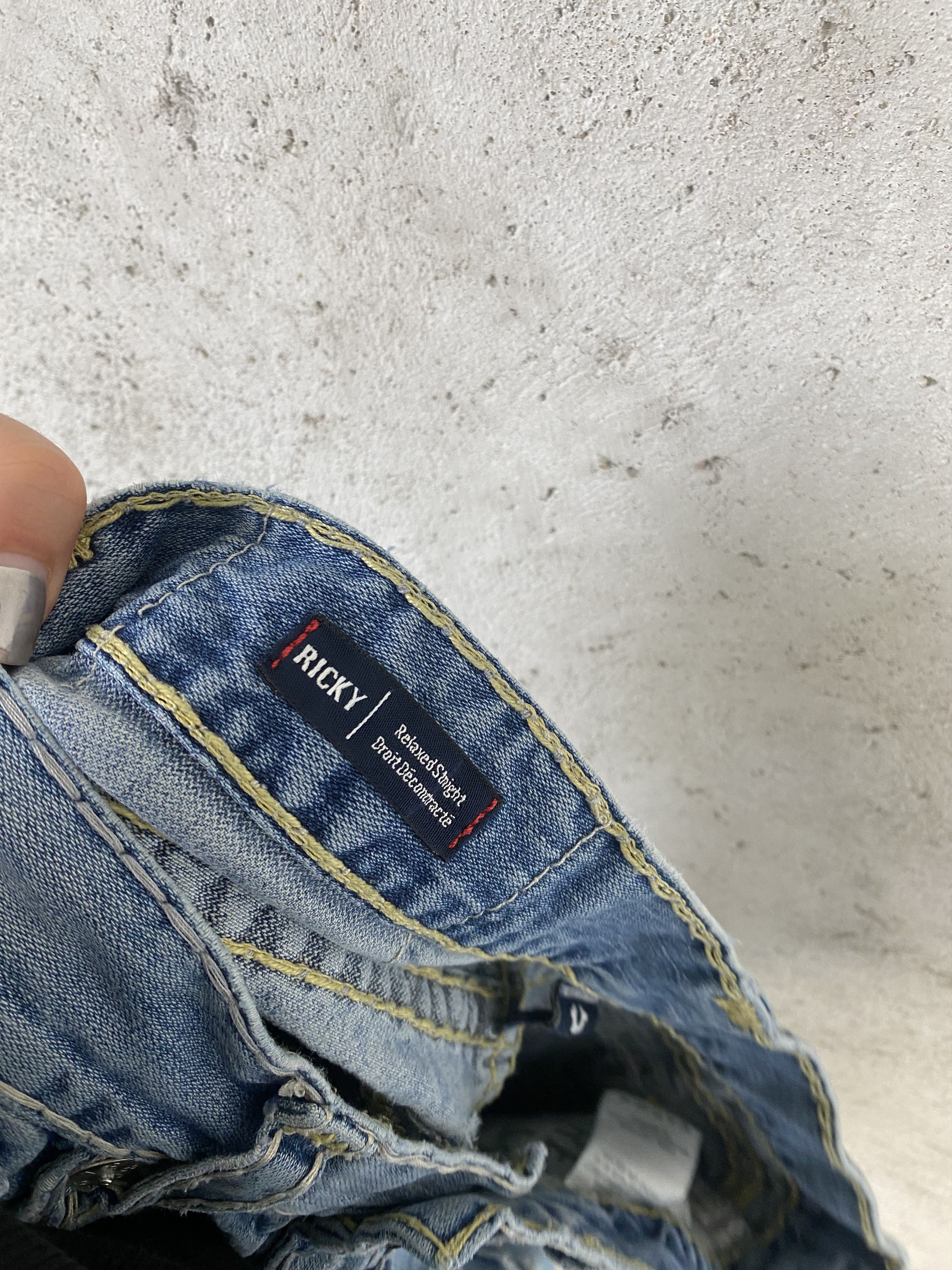 True Religion True Religion distressed denim jeans pants Ricky Size US 29 - 8 Thumbnail