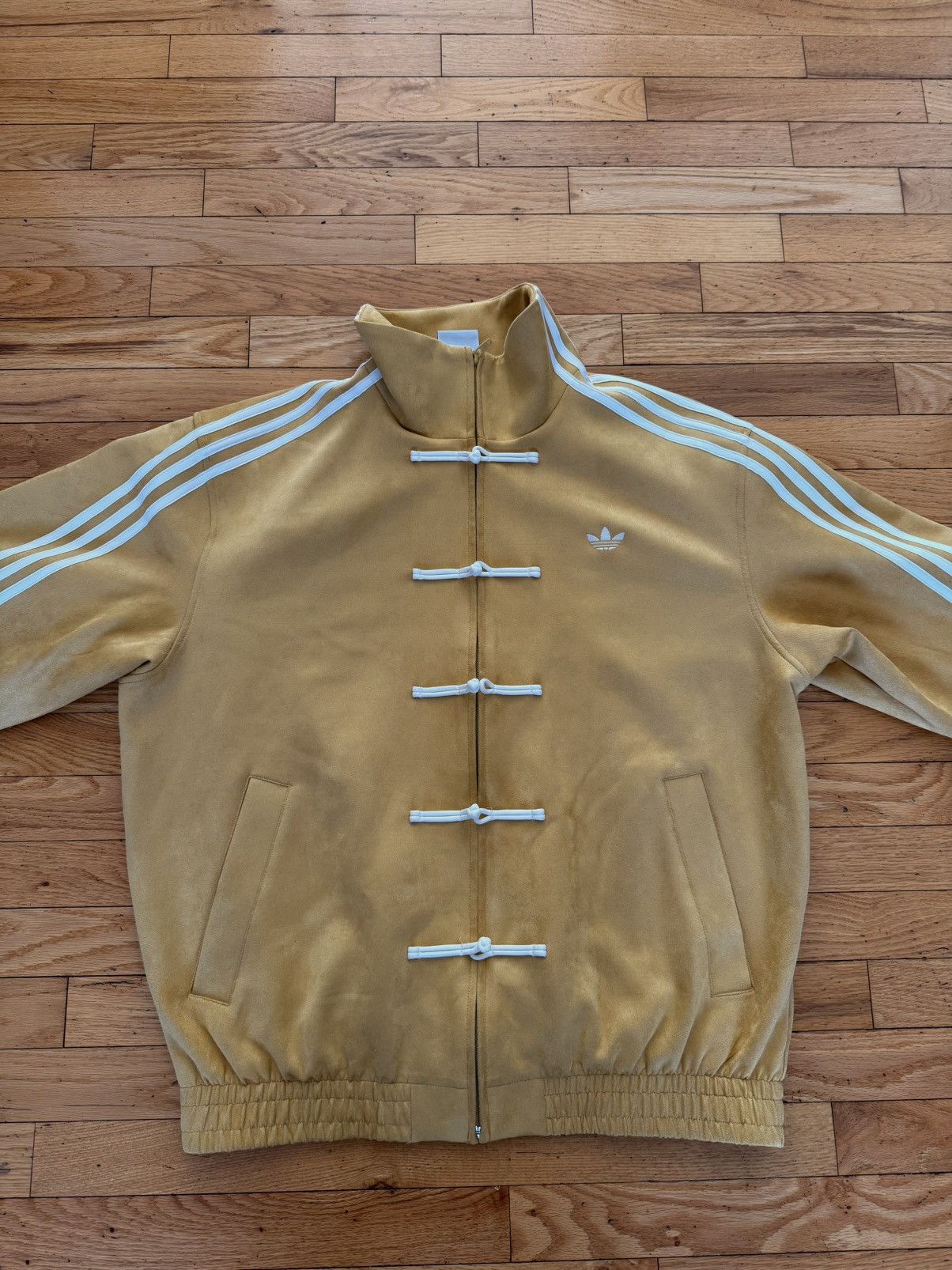 Adidas Adidas Chinese New Year Tang Jacket Yellow Limited Edition Size US L / EU 52-54 / 3 - 4 Thumbnail