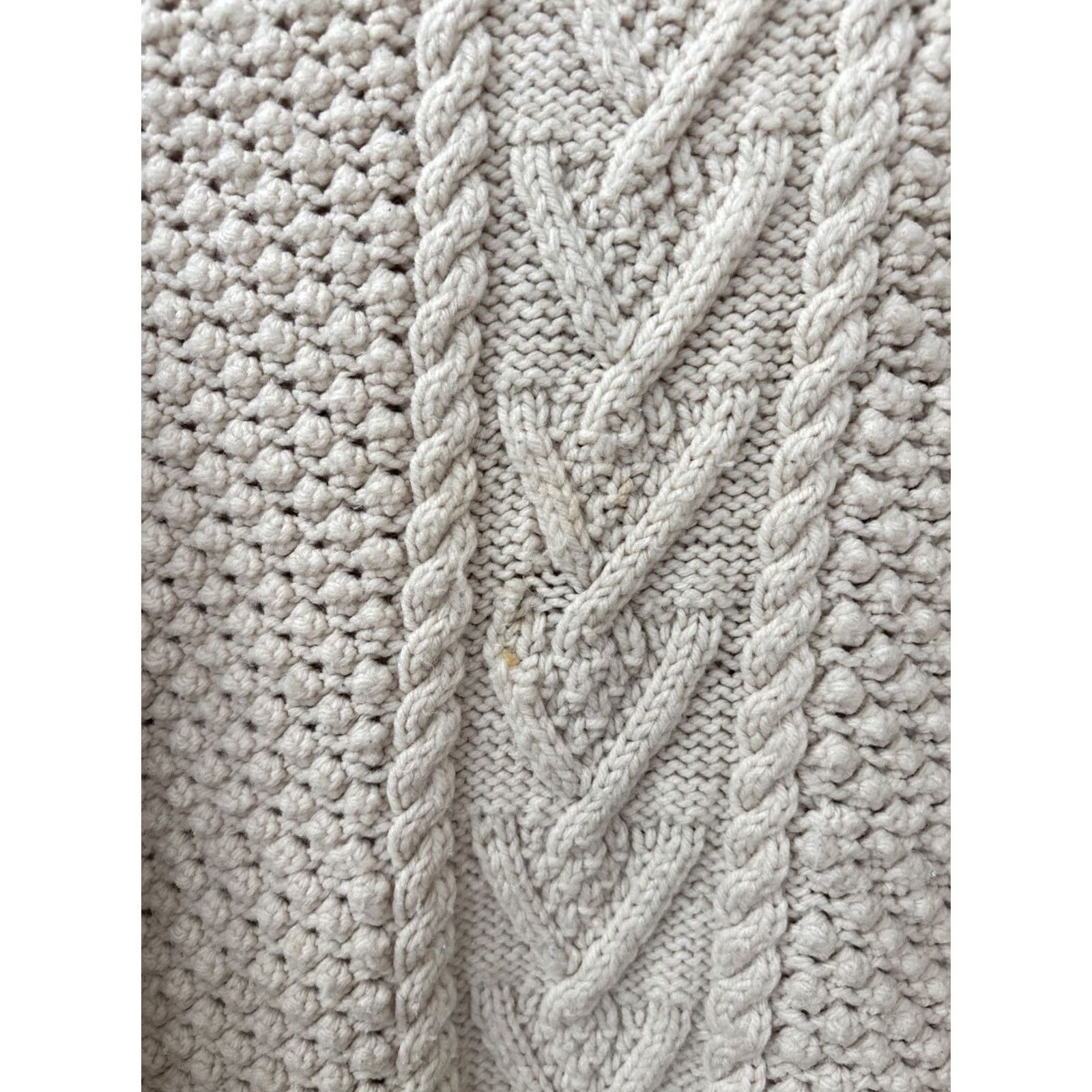 Vintage VINTAGE Hand Knit Chunky Cable Knit Ivory Pure Wool Fisherman’s Sweater Womens XL Shirt Womens XL Ivory 1990s Size XL / US 12-14 / IT 48-50 - 2 Thumbnail