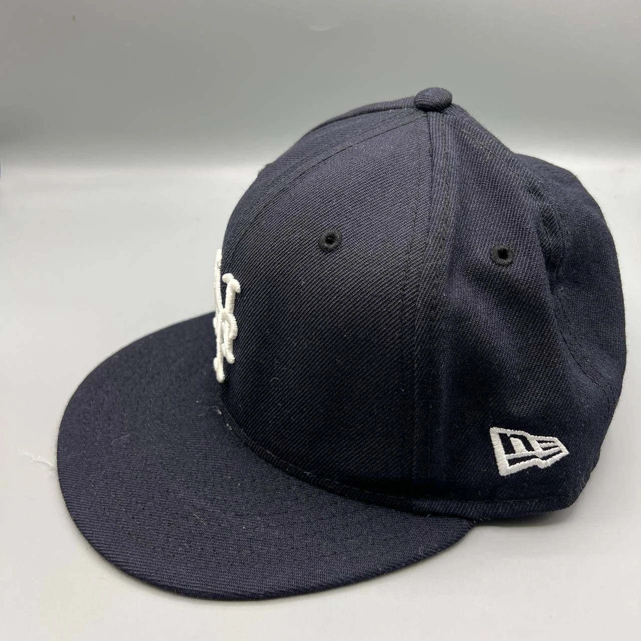 New Era New York Mets Hat Men 7 3/8 Black Gray Embroidered Fitted Size ONE SIZE - 7 Thumbnail