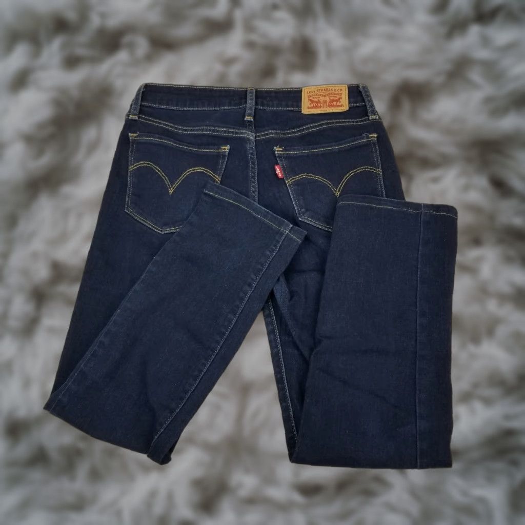 Levi's Levi's 712 Jeans Slim Juniors Teens Size 26 Dark Wash Low Rise Denim Blue Skinny 5-Pocket Boys? Size ONE SIZE - 1 Thumbnail