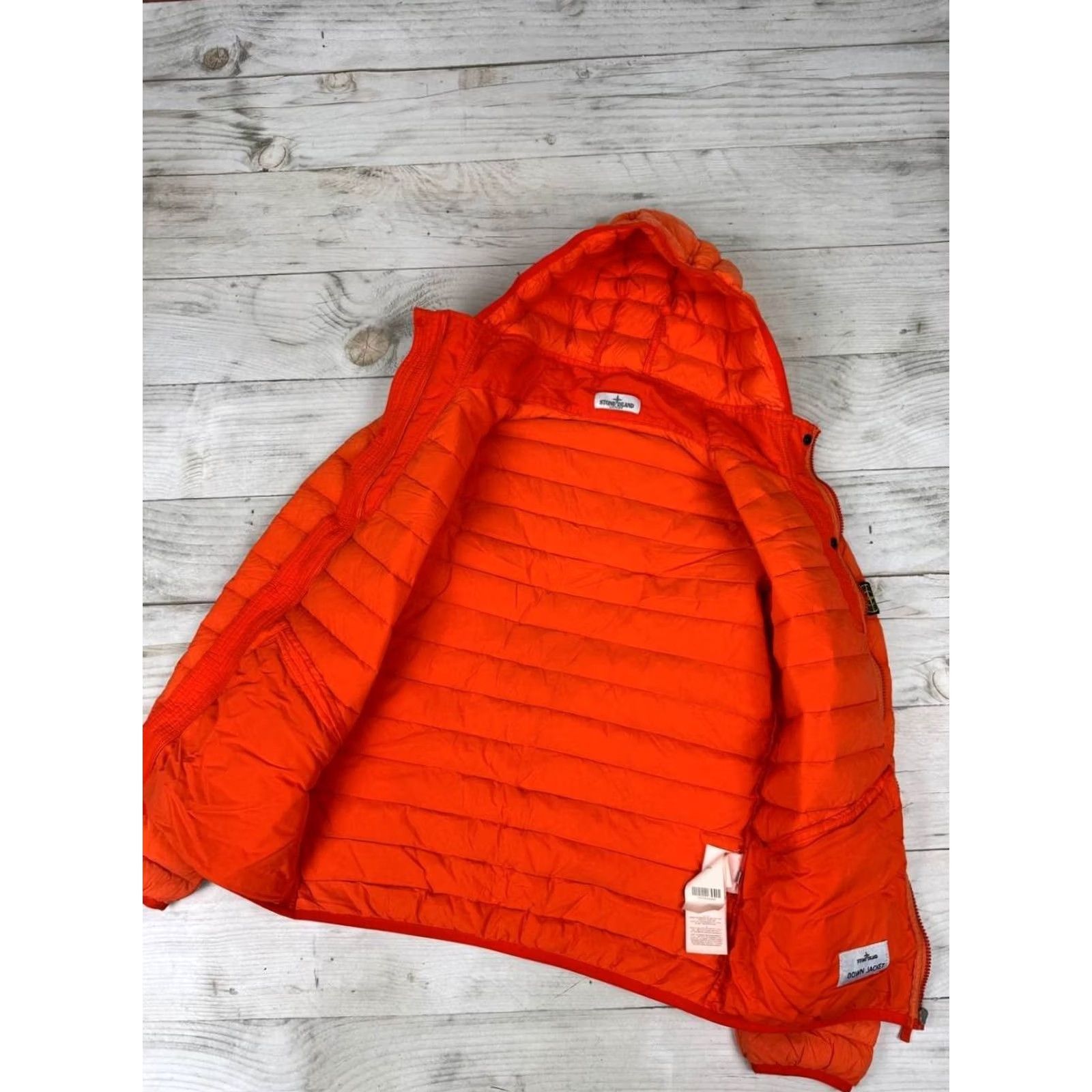 Stone Island Stone Island Down Jacket Hooded Puffer Men Size S Orange Jacket Mens Winter Fashion Logo Nylon Zip Casual Size US S / EU 44-46 / 1 - 7 Thumbnail