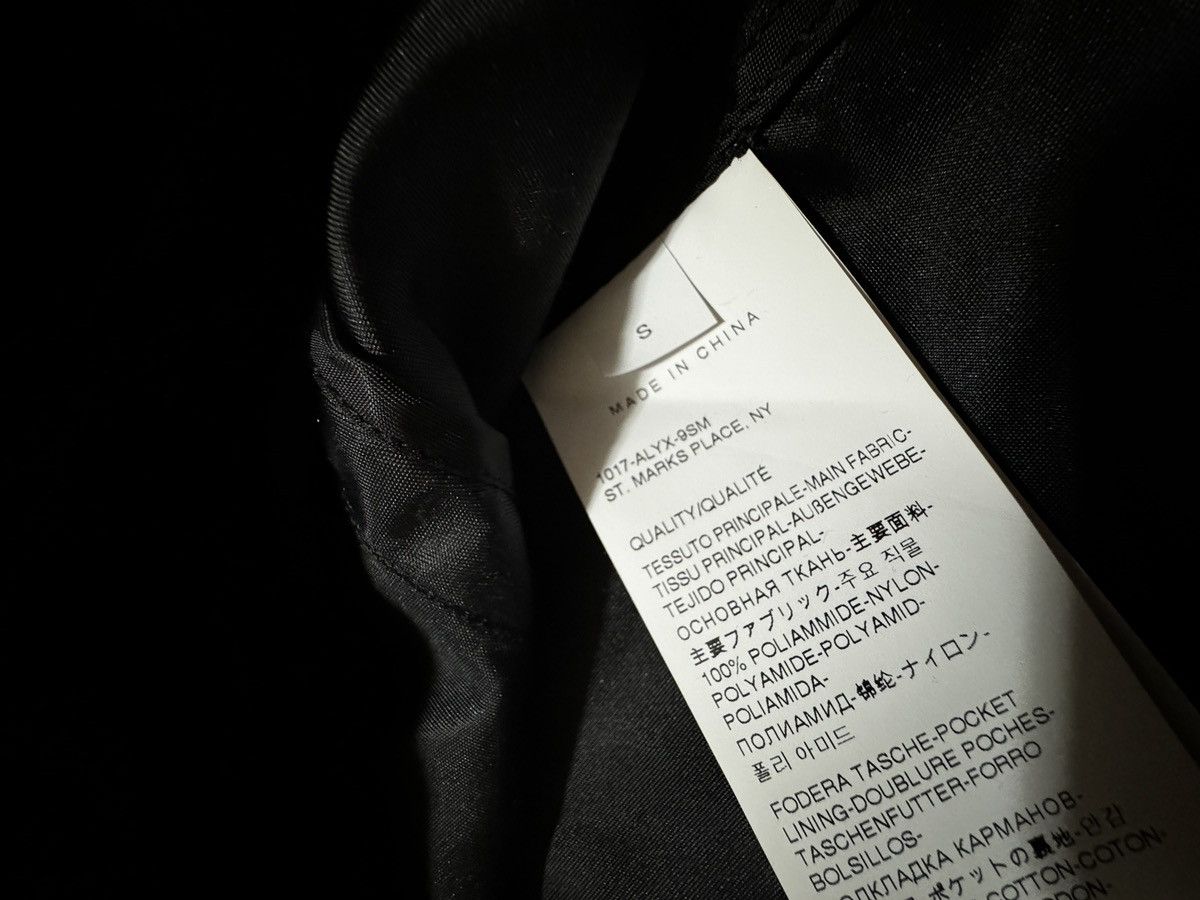 1017 ALYX 9SM 1017 ALYX 9SM Black Windbreaker Jacket Size US S / EU 44-46 / 1 - 6 Thumbnail