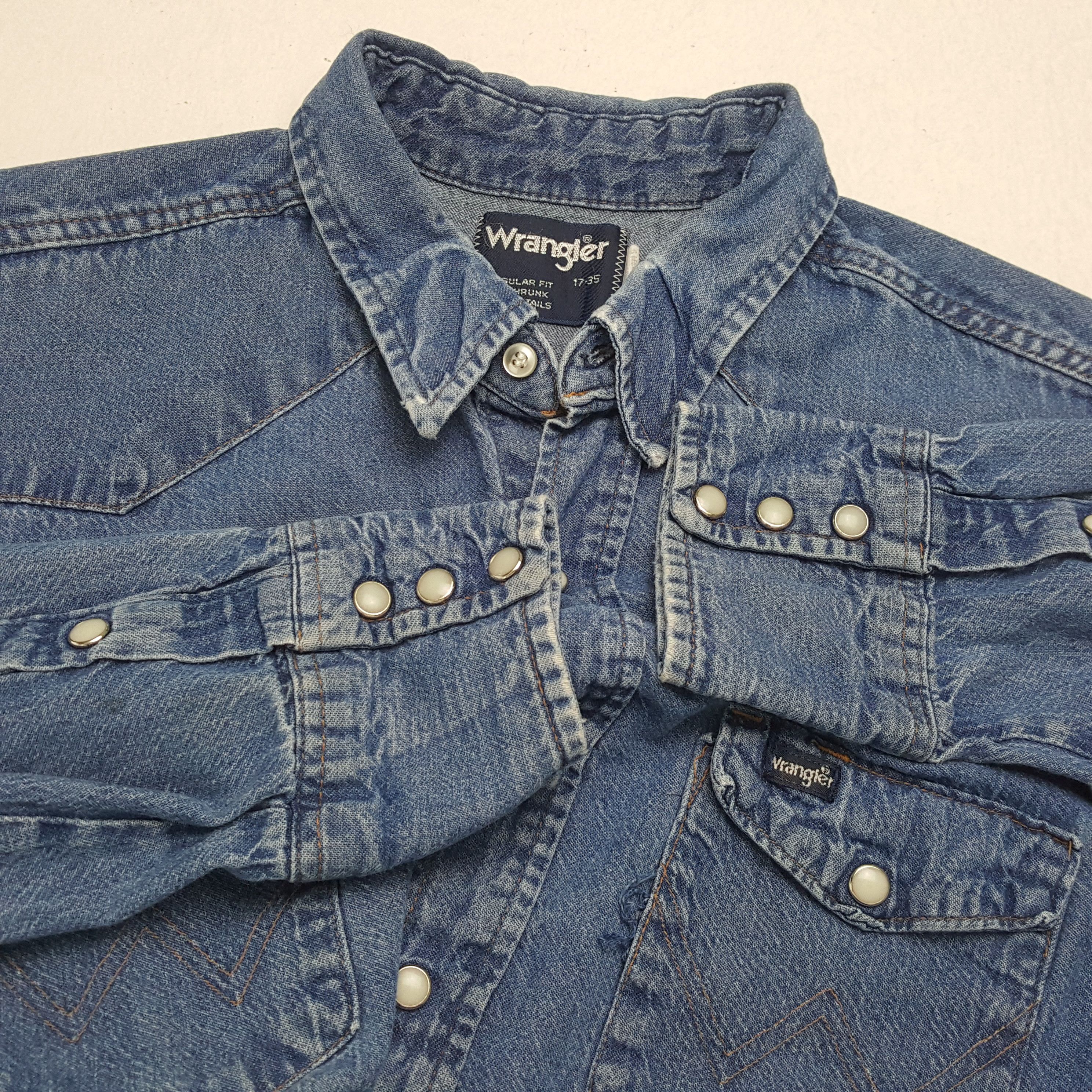 Vintage × Wrangler WRANGLER Double Pocket Casual Style Denim Shirt Size US XL / EU 56 / 4 - 7 Thumbnail