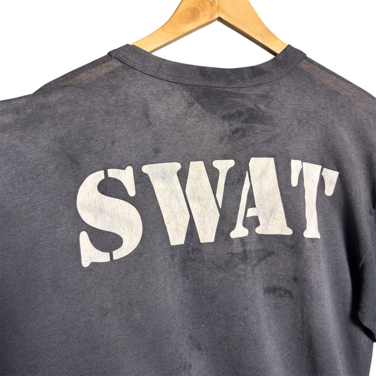 Vintage Vintage 90s SWAT Military Single Stitch T-Shirt Size US L / EU 52-54 / 3 - 7 Thumbnail