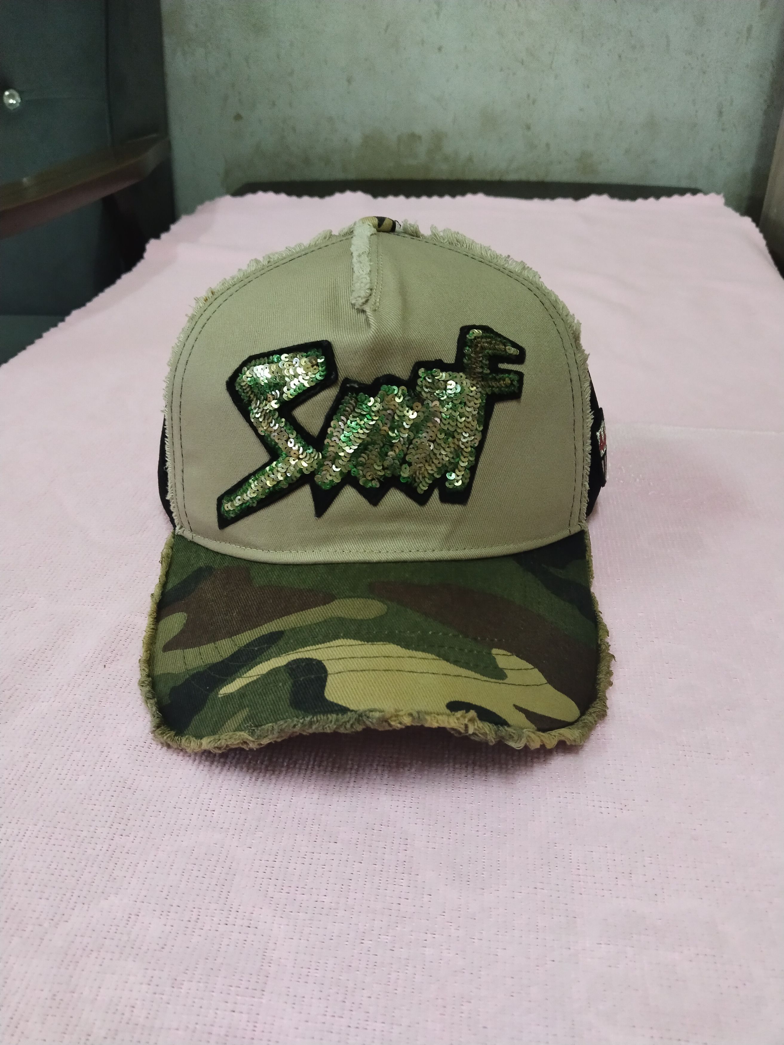 Designer × Japanese Brand DESIGNER YOSHINORI KOTAKE BLING-BLING DISTRESSED CAMO CAP Size ONE SIZE - 1 Thumbnail