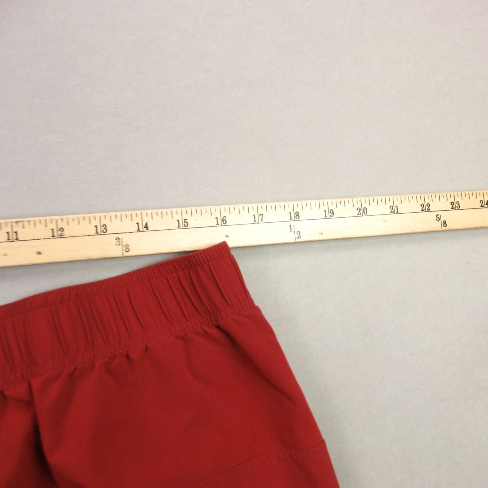 Oakley Oakley Shorts Mens Large Chino Swim Outdoors Lightweight Red Drawstring Size US 33 - 6 Thumbnail