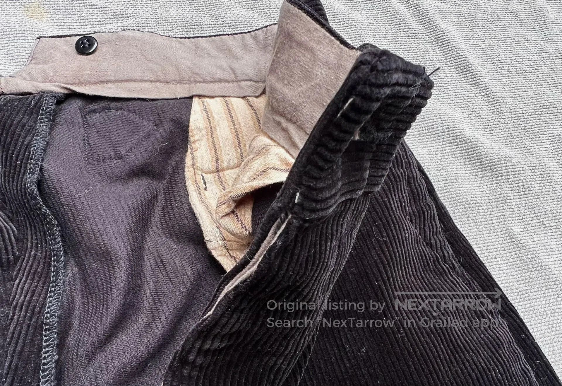 Vintage Black Wide-Leg Corduroy Trousers. Size 30" / US 8 / IT 44 - 3 Thumbnail
