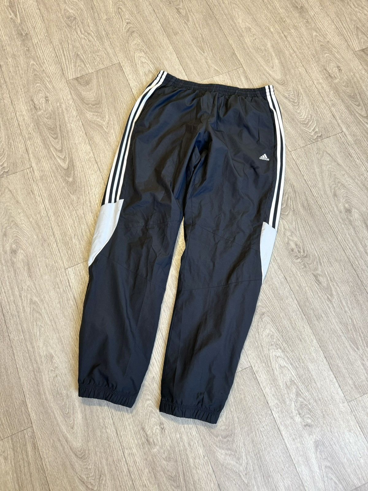Adidas 🔷Vintage Adidas Track pants🔷 Size US 34 / EU 50 - 2 Thumbnail