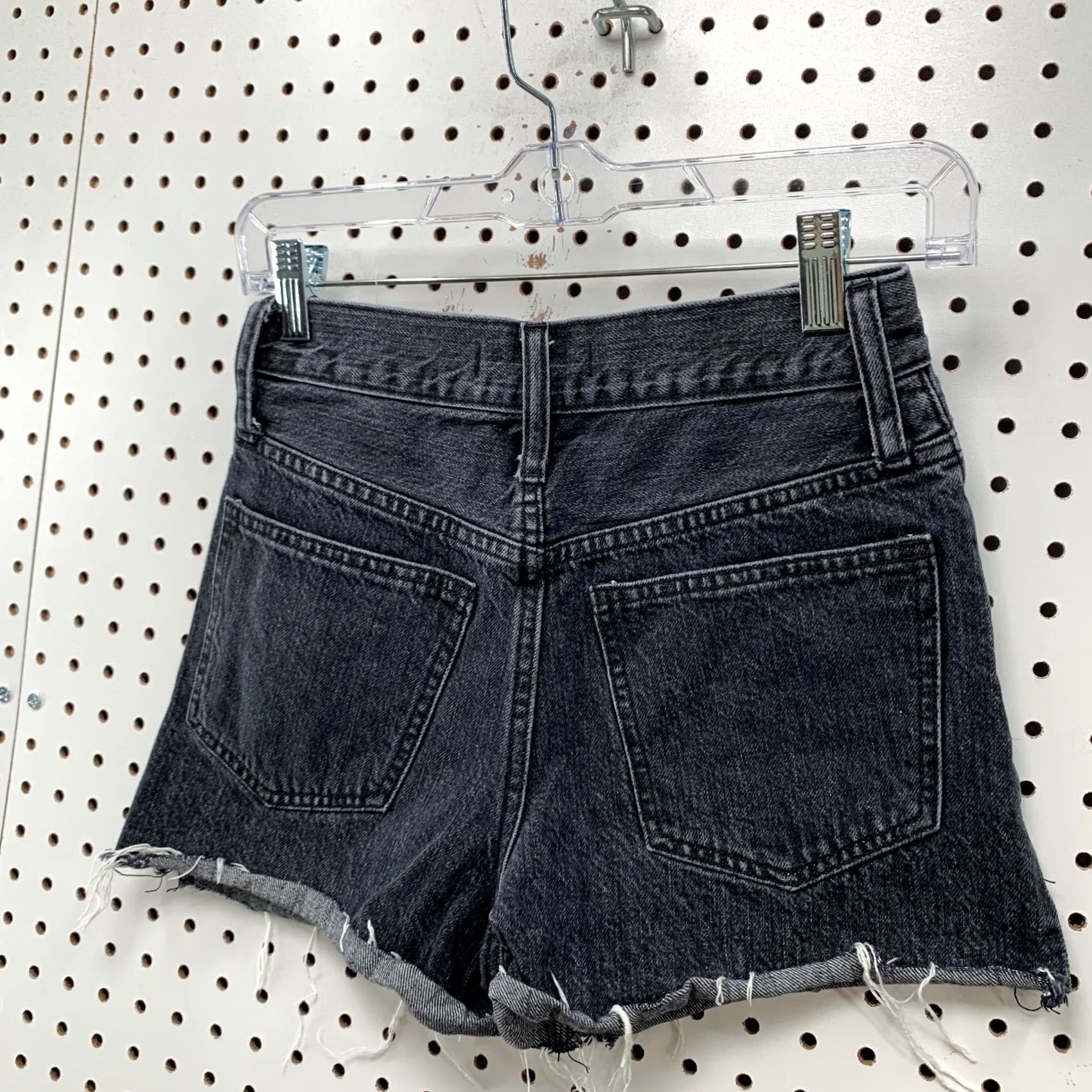Madewell Madewell Black Denim Cut Off Perfect Jeans Shorts WOmens Size 23 Fits 24x3 Size 40" / US 18 - 6 Thumbnail