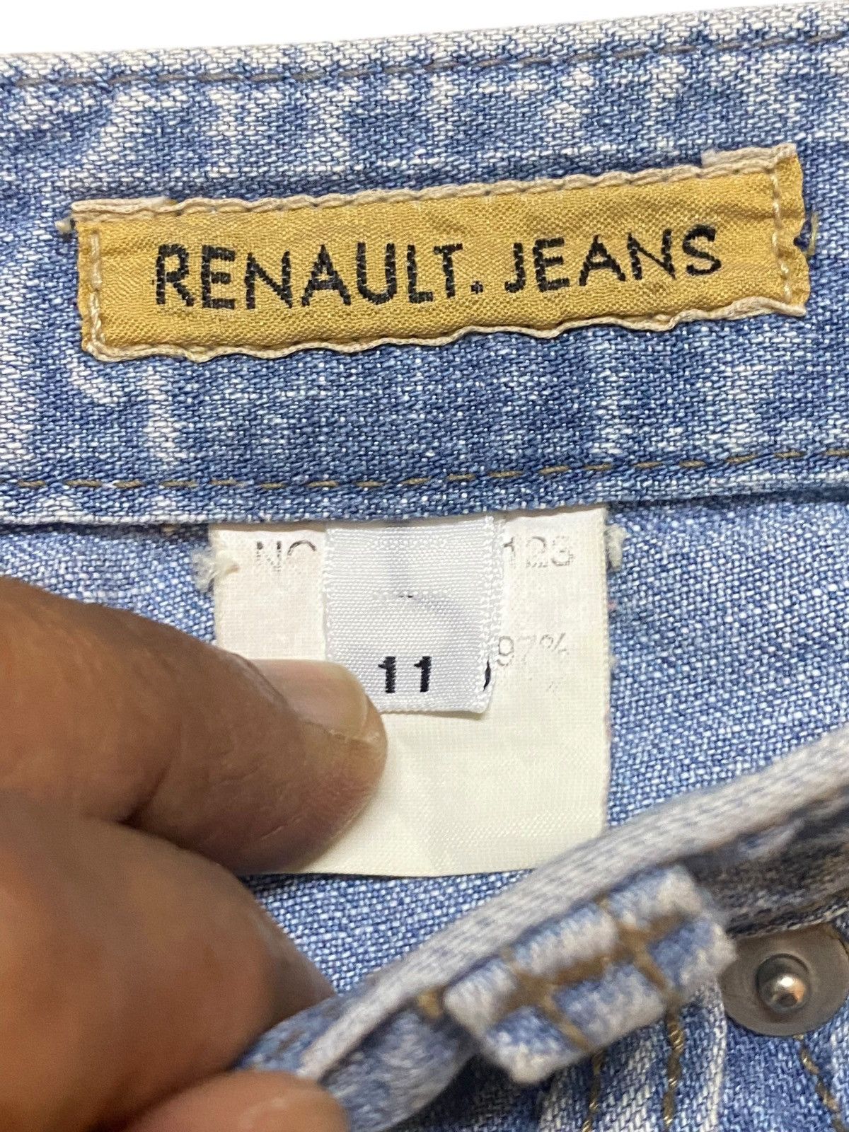 Japanese Brand Vintage Japanese Brands Patched Flare Soft Jeans Size US 29 - 13 Thumbnail