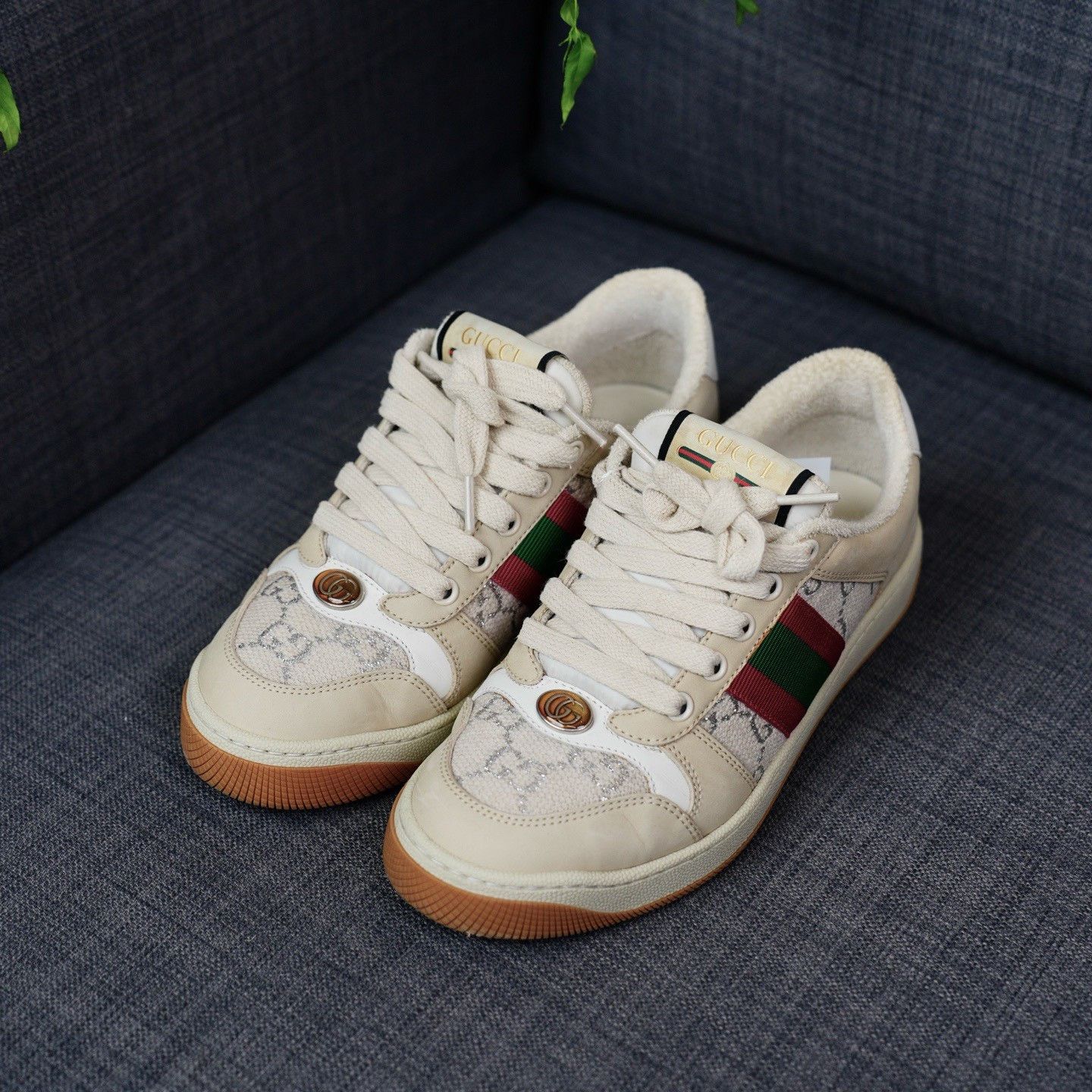 Gucci Gucci White Lowtop Sneakers us_6-5 Women Size US 6.5 / IT 36.5 - 1 Thumbnail