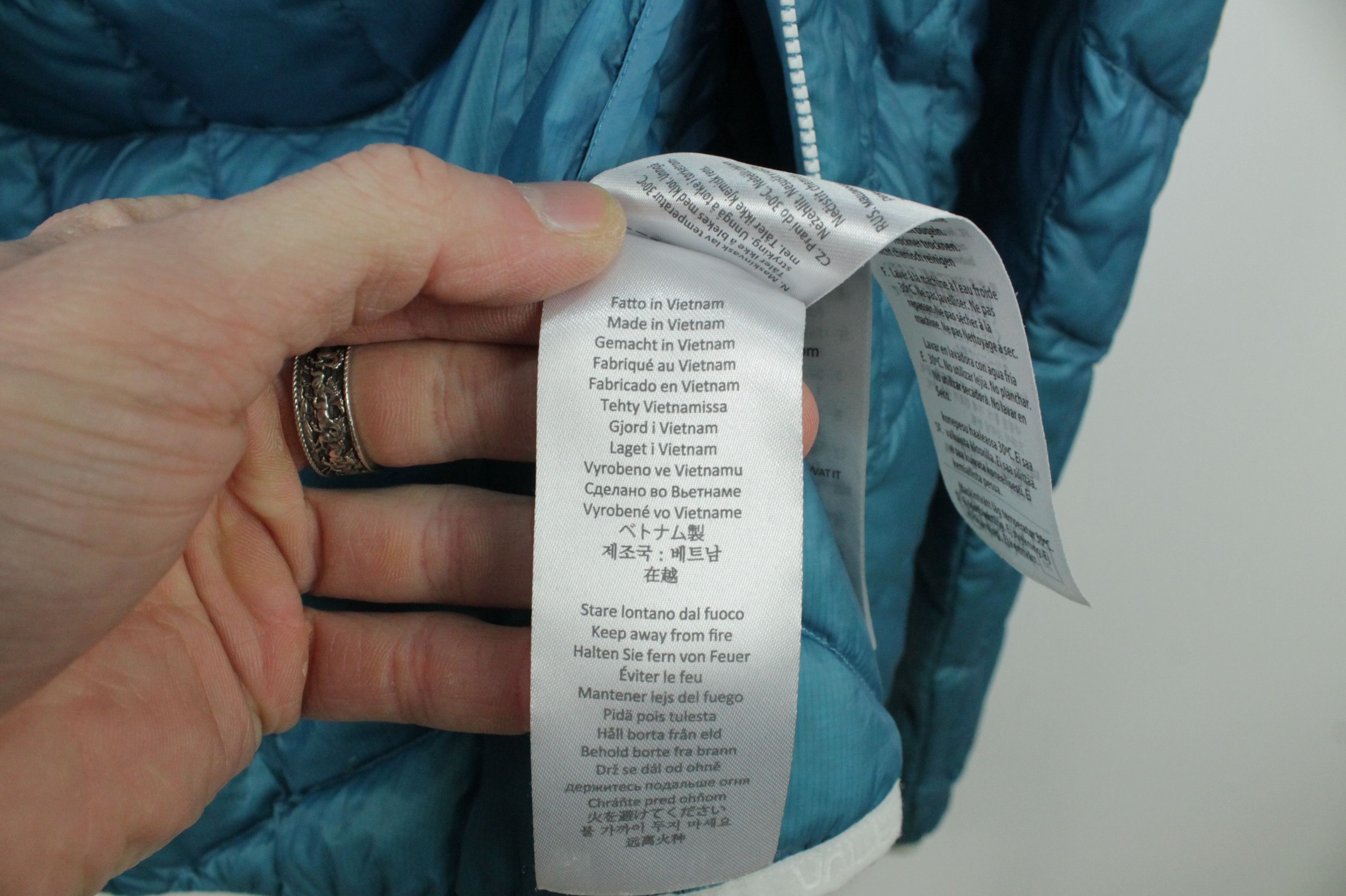 La Sportiva La Sportiva Combin Ultralight Goose Down Jacket Women's Size M / US 6-8 / IT 42-44 - 11 Thumbnail