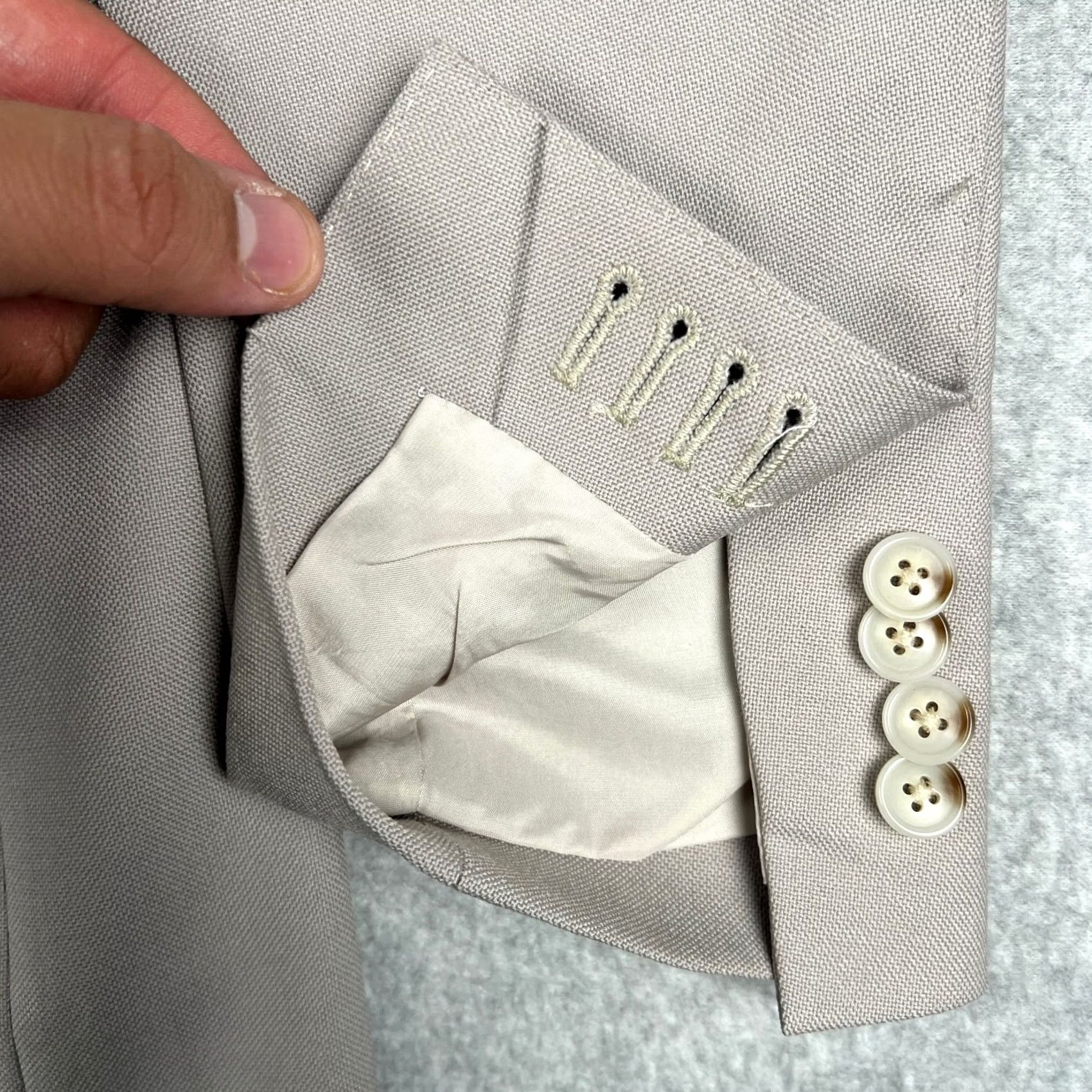 Suitsupply Suitsupply Roma Jetted Wool Sport Coat Blazer 34R Mens Beige Jacket READ Blazer-3-Button Double-Vented Sport Coat Beige Mens 34 Regular solid Size 34R - 4 Thumbnail