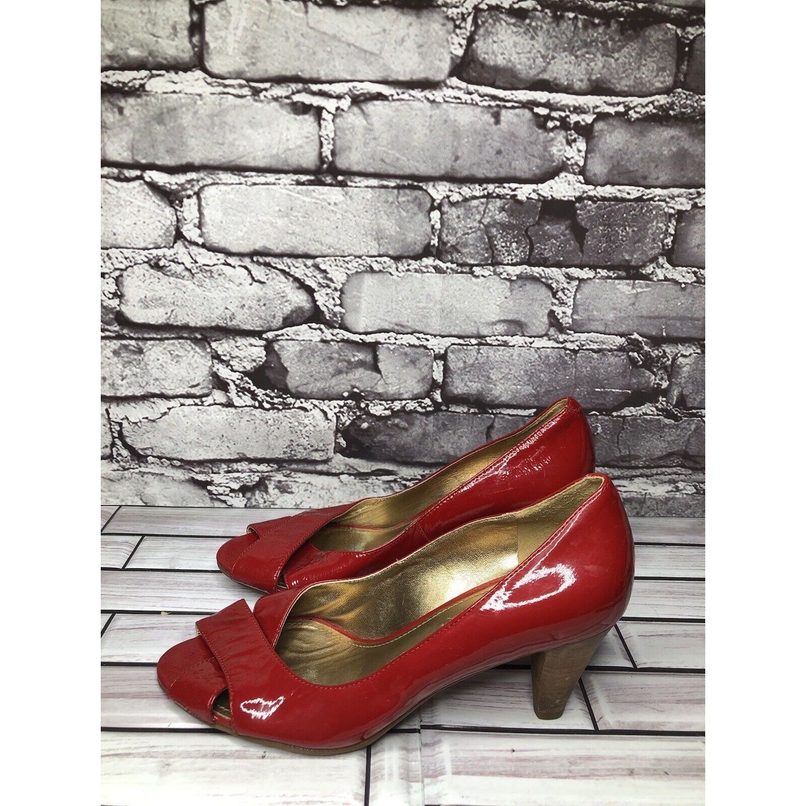 Ecco Ecco Red Patent Leather Peep Toe High Stacked Wooden Heels W Size US 7.5 / IT 37.5 - 16 Thumbnail