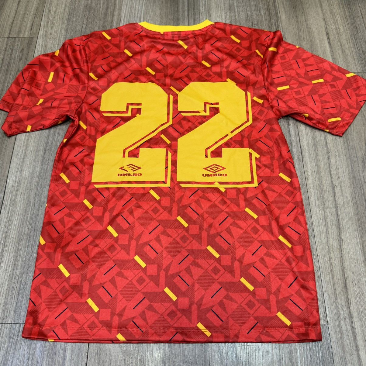 Umbro Umbro x Spain football shirt #22 Size M / US 6-8 / IT 42-44 - 2 Thumbnail