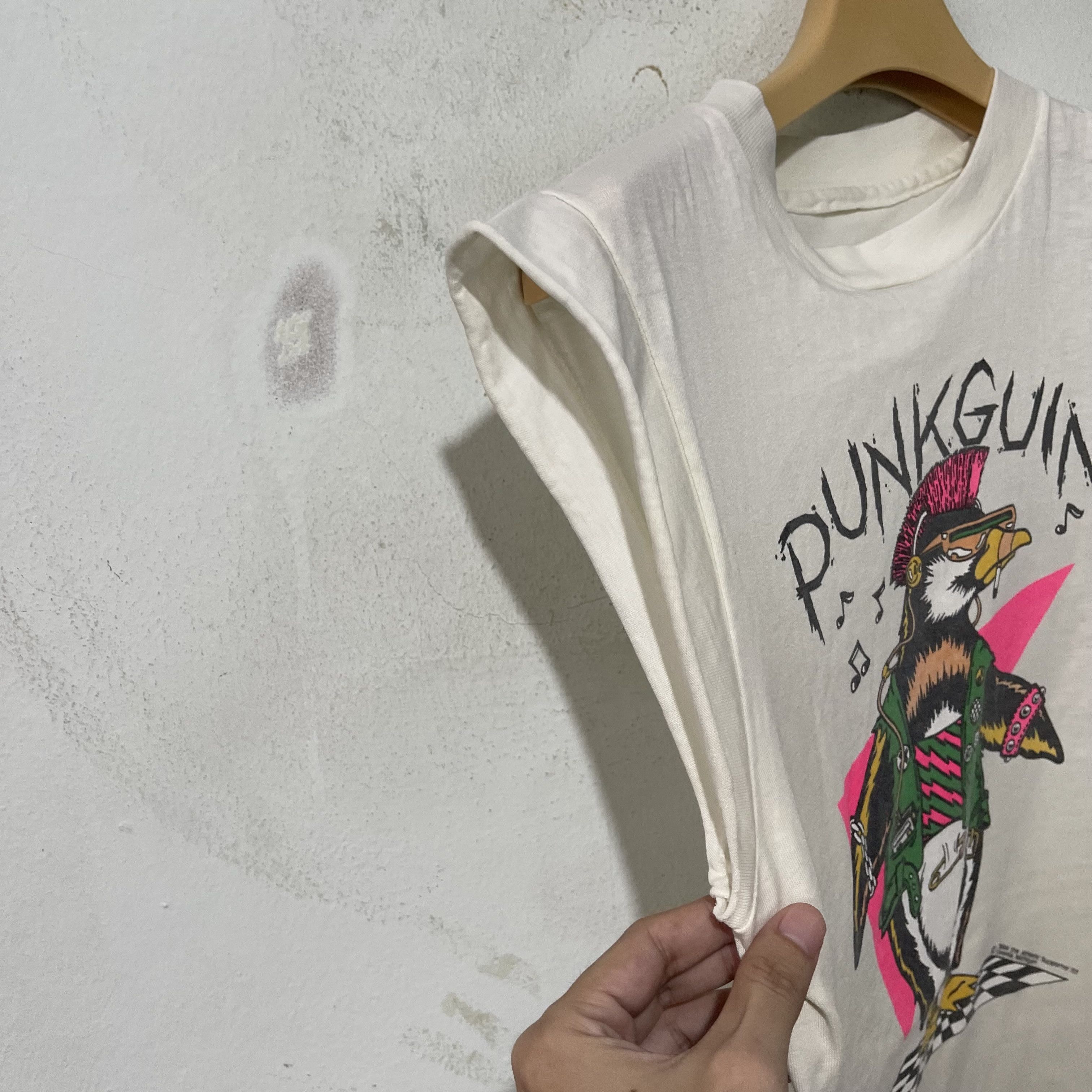 Vintage Vintage 80s Punkguin T-Shirt Punk Size US XS / EU 42 / 0 - 5 Thumbnail