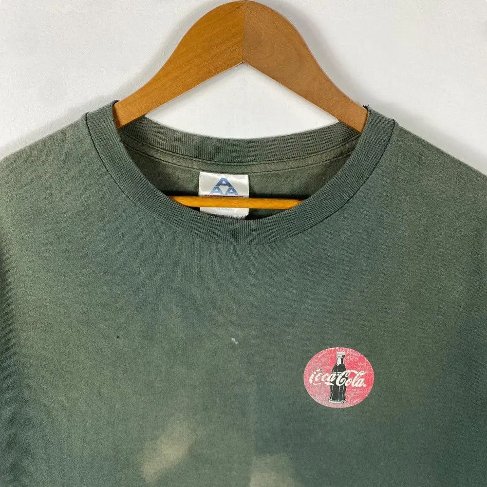 Coca Cola Vintage 90's COCA-COLA Distressed Faded Graphic Tee Shirt Size US L / EU 52-54 / 3 - 5 Thumbnail