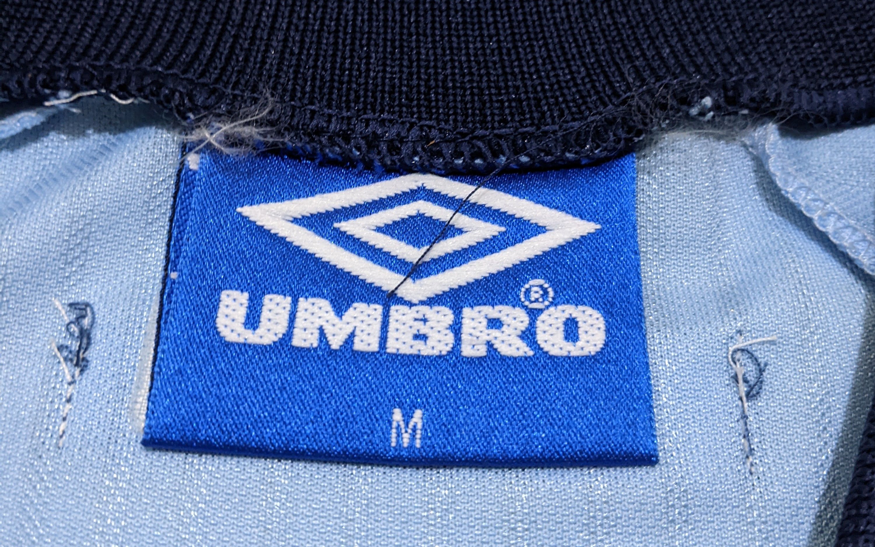 Umbro Lazio 1997-98 home SIGNORI Jersey football shirt Size US M / EU 48-50 / 2 - 7 Thumbnail