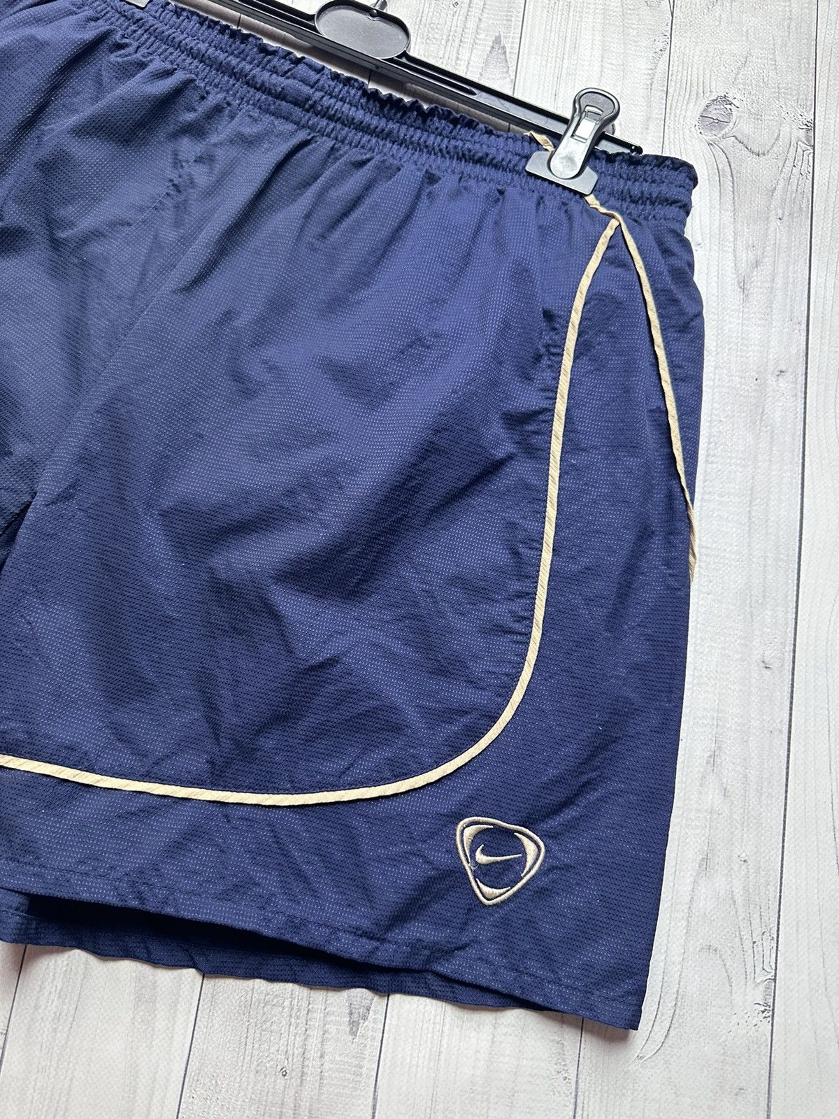 Nike × Vintage Vintage Nike shorts total 90 logo size XL Size US 36 / EU 52 - 2 Thumbnail