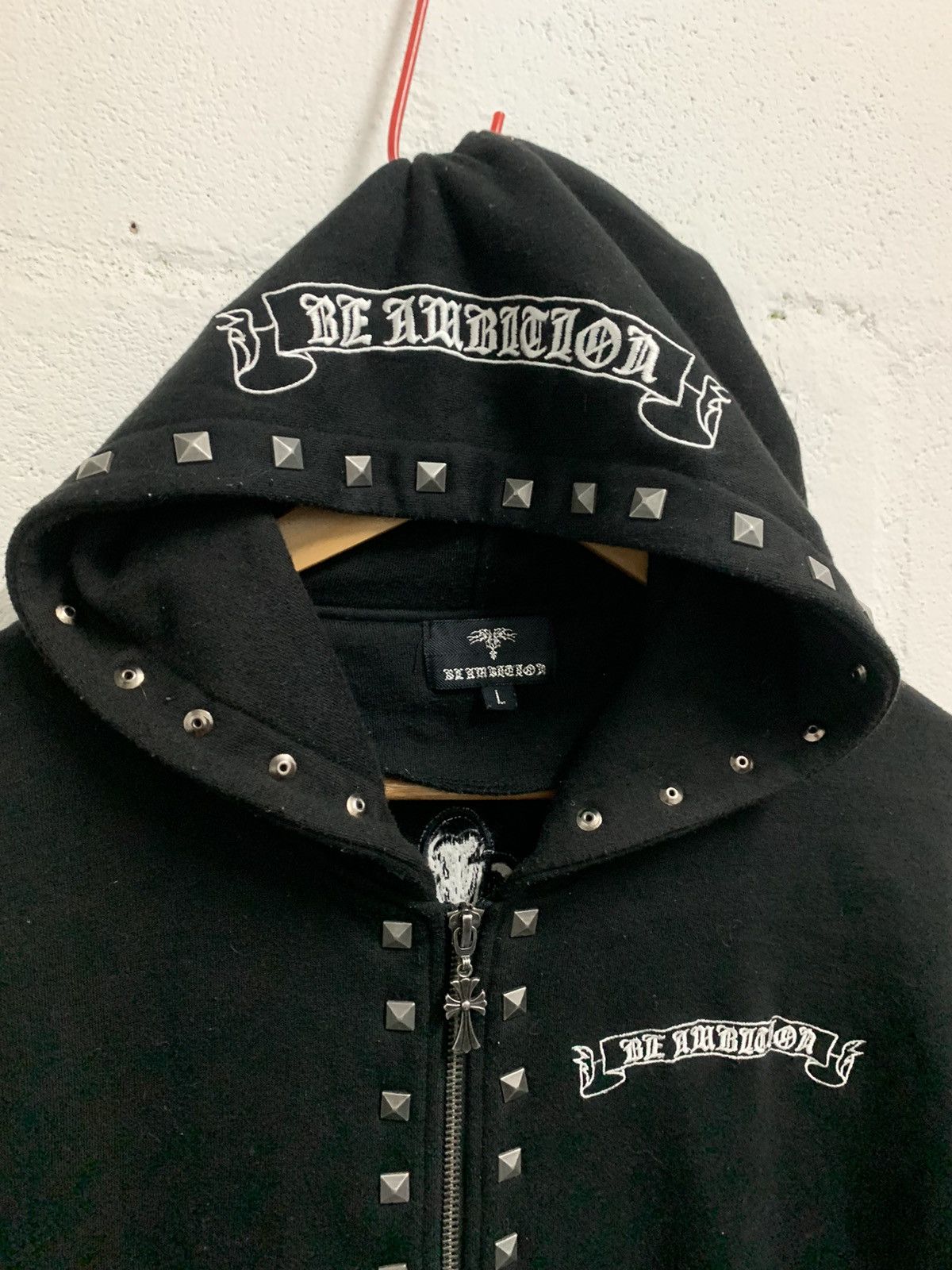 Japanese Brand Hooded Rivet Design Size US L / EU 52-54 / 3 - 4 Thumbnail